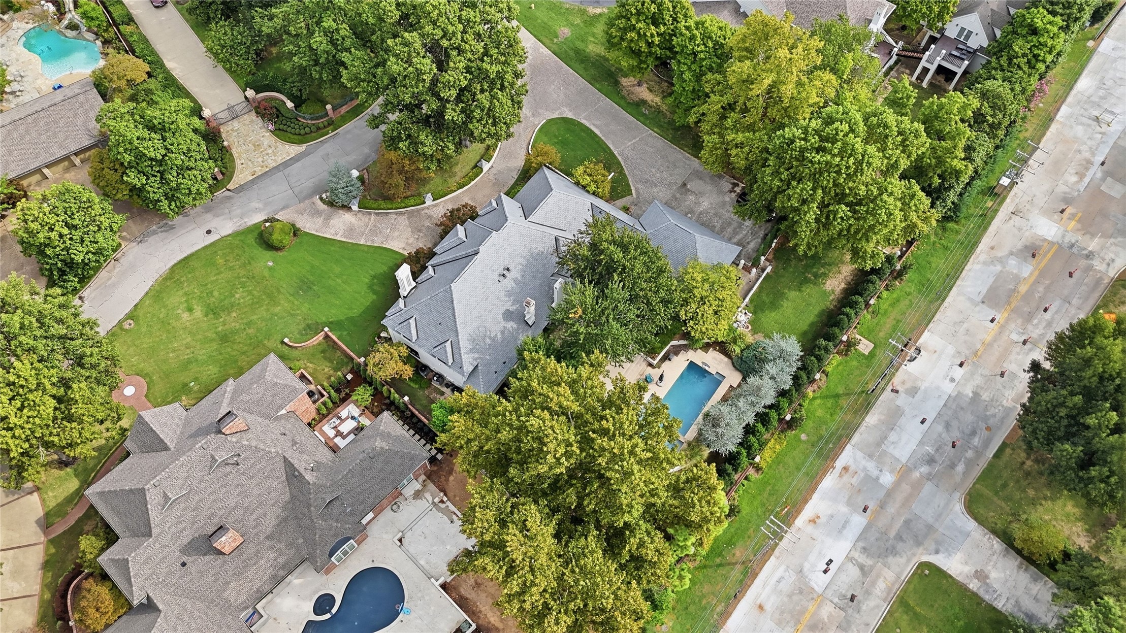 2222 E 30th Place Tulsa OK 74114