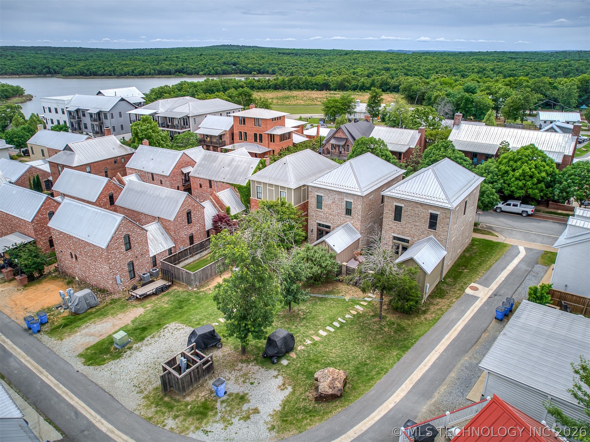 41 Park Street Carlton Landing OK 74432