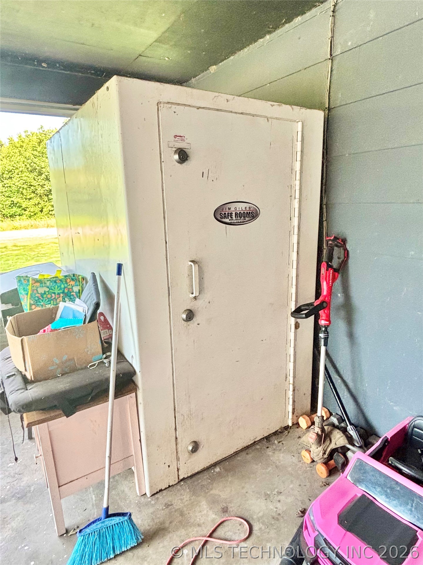 110 N Old State Highway 2 Whitefield OK 74472