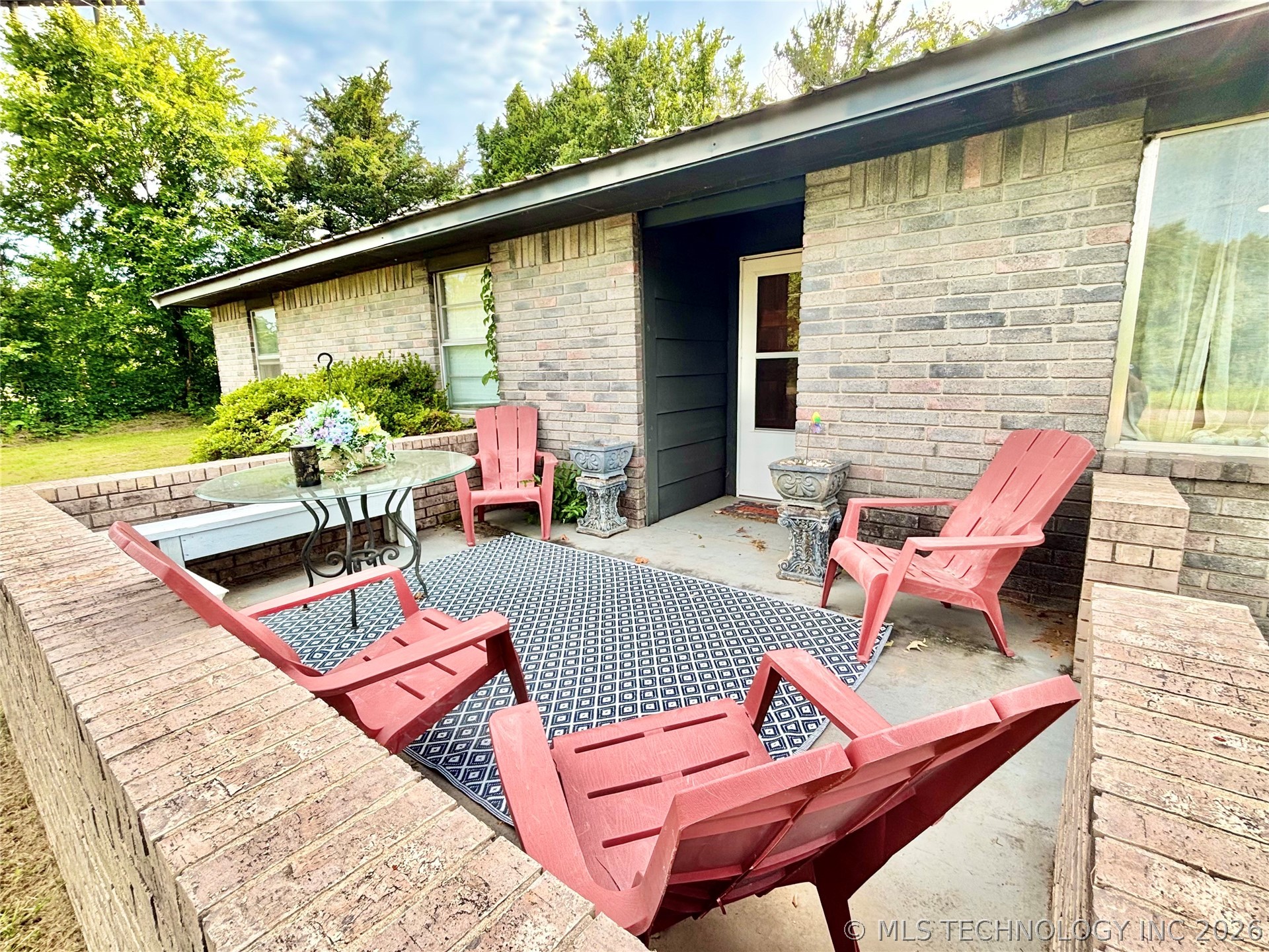 110 N Old State Highway 2 Whitefield OK 74472
