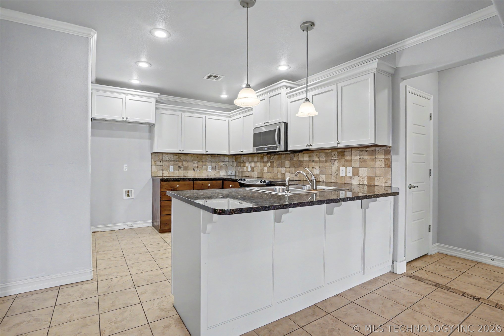 10781 S 4120 Road Oologah OK 74053