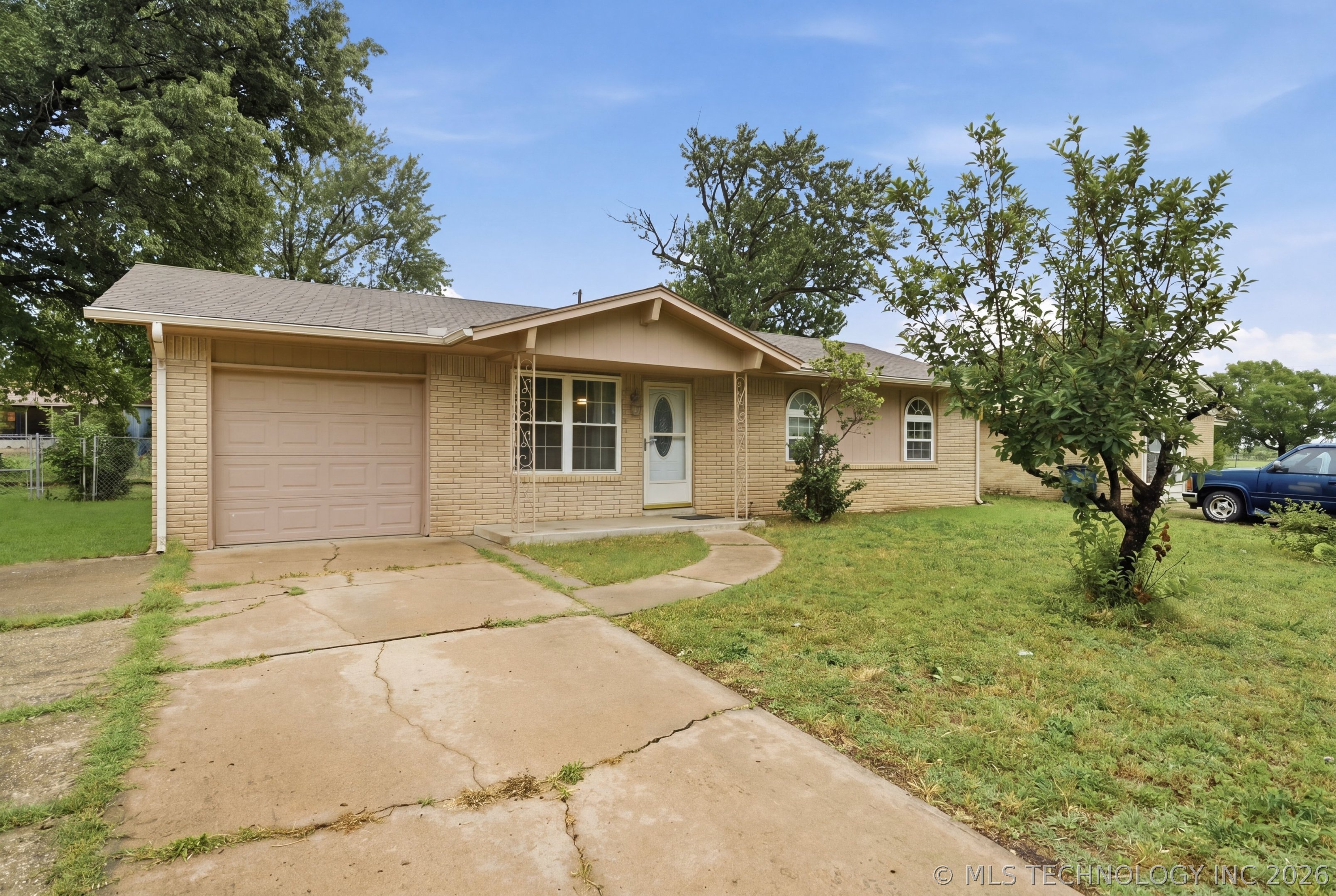 16553 E 2nd Place Tulsa OK 74108