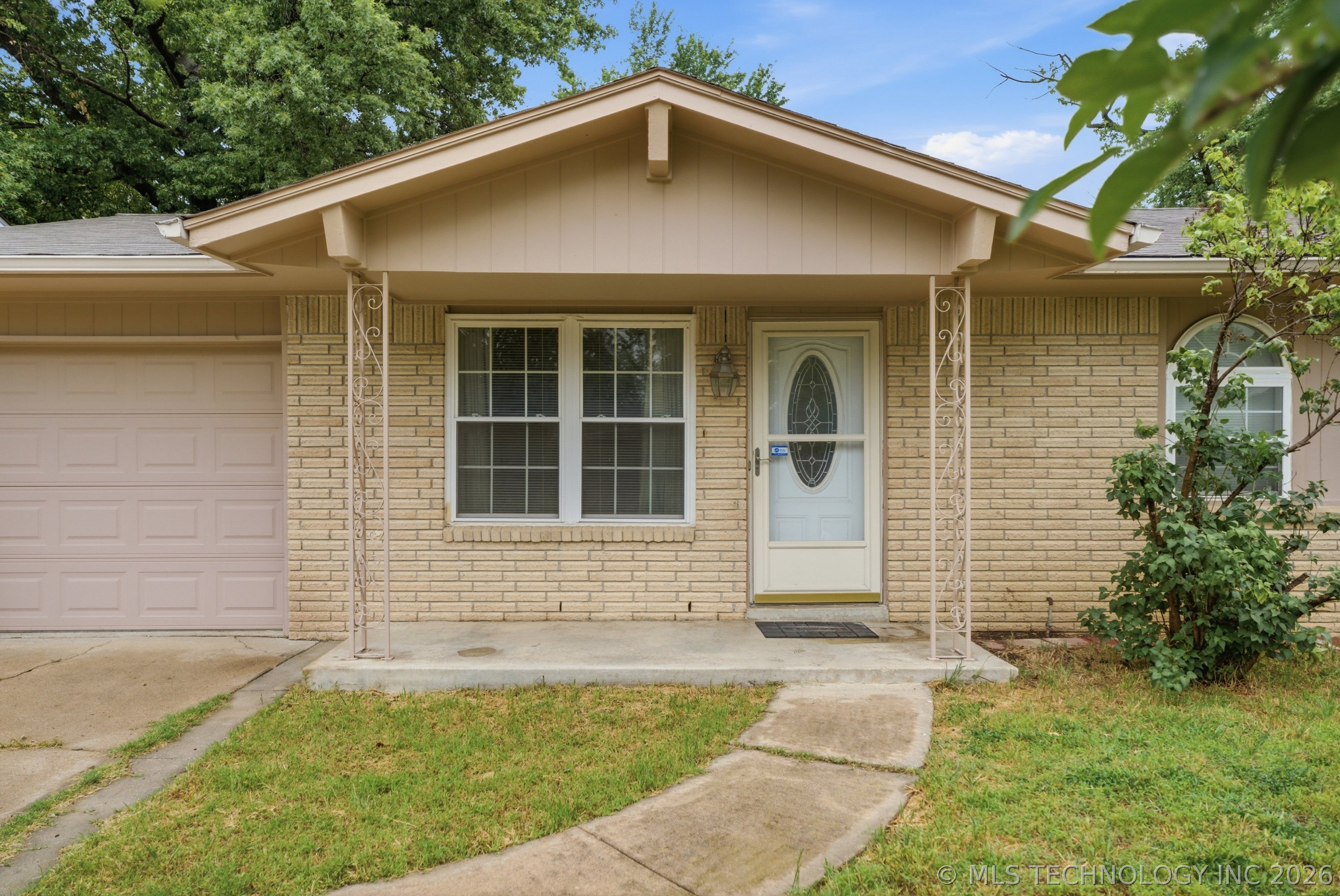 16553 E 2nd Place Tulsa OK 74108