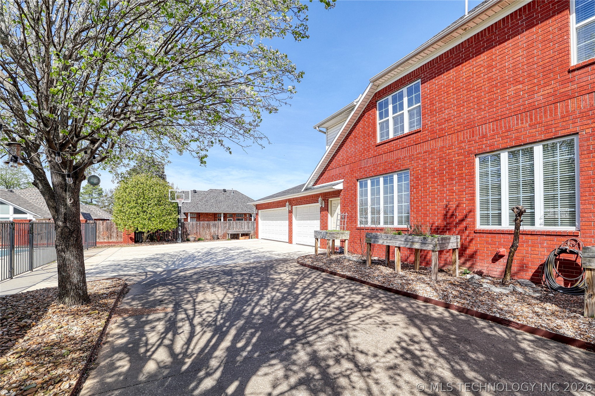 29 River Oaks Avenue Mcalester OK 74501