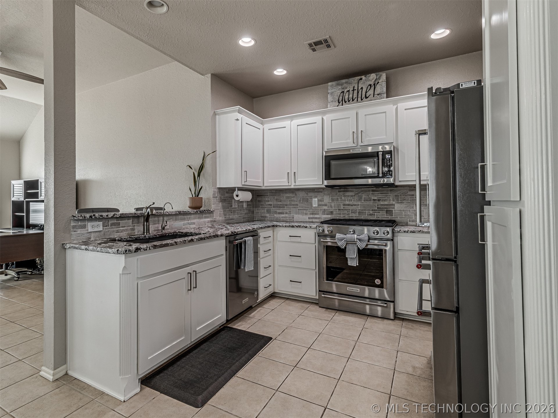 12175 N 107th Eastplace Collinsville OK 74021