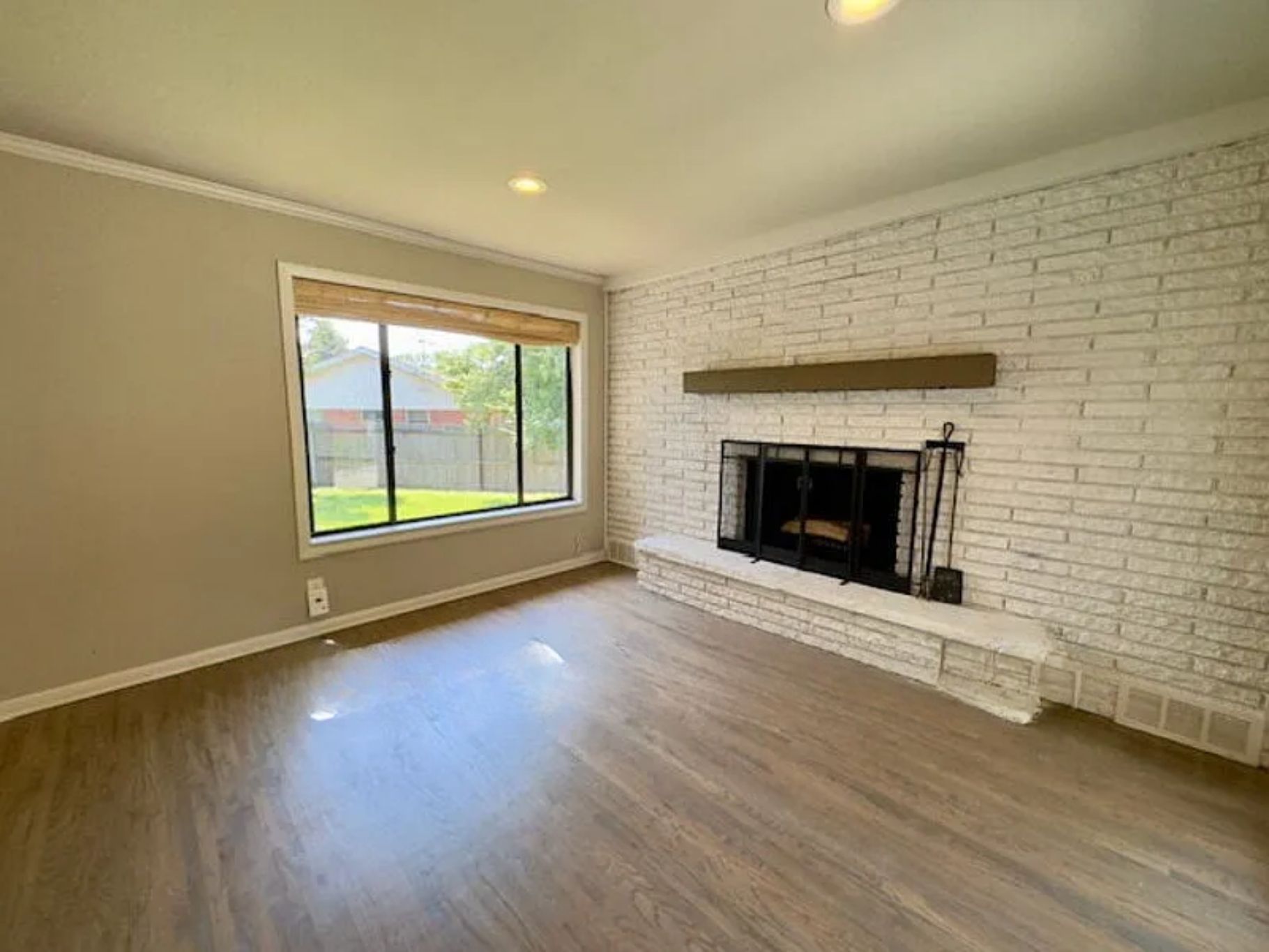 4051 E 46th Place Tulsa OK 74135