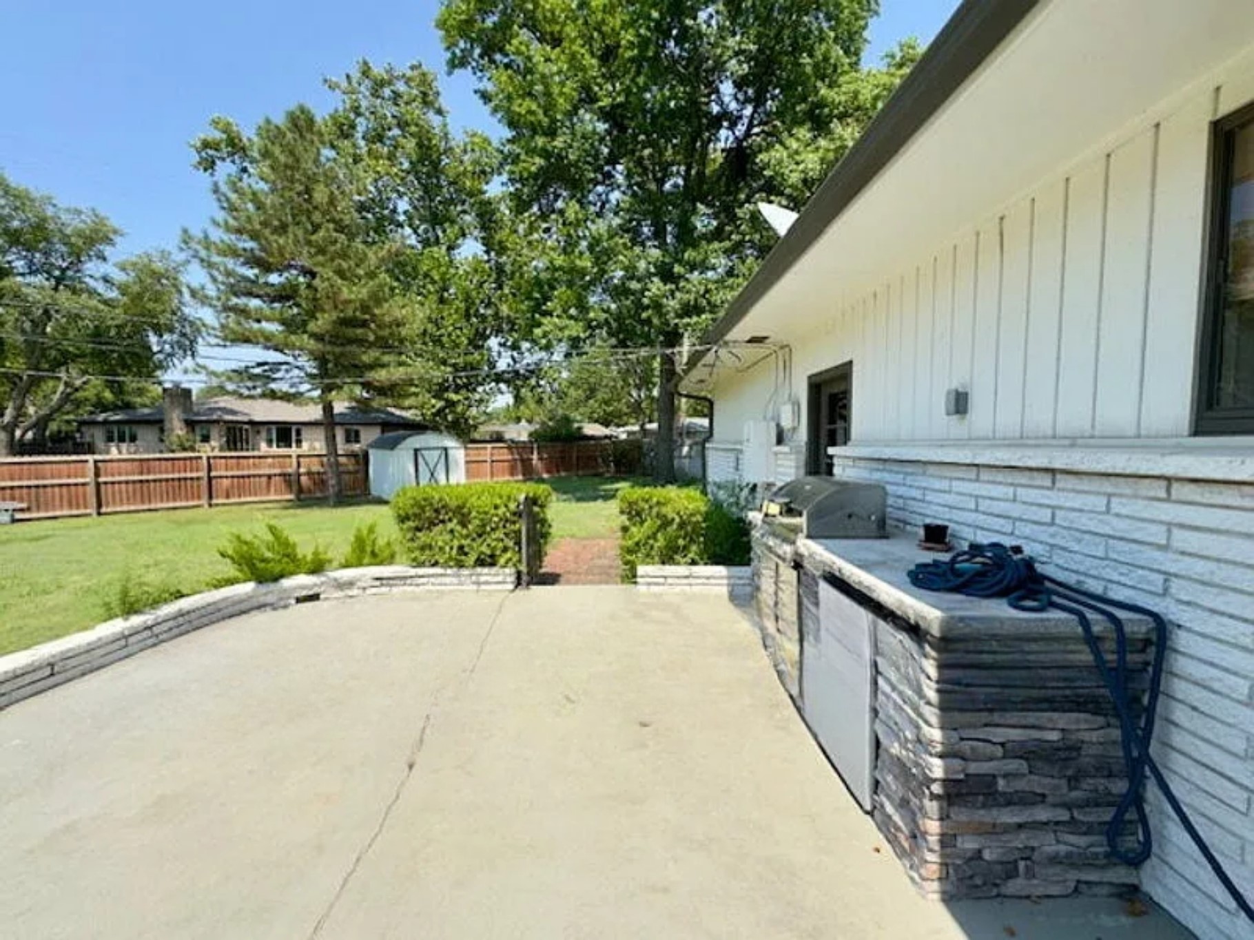 4051 E 46th Place Tulsa OK 74135