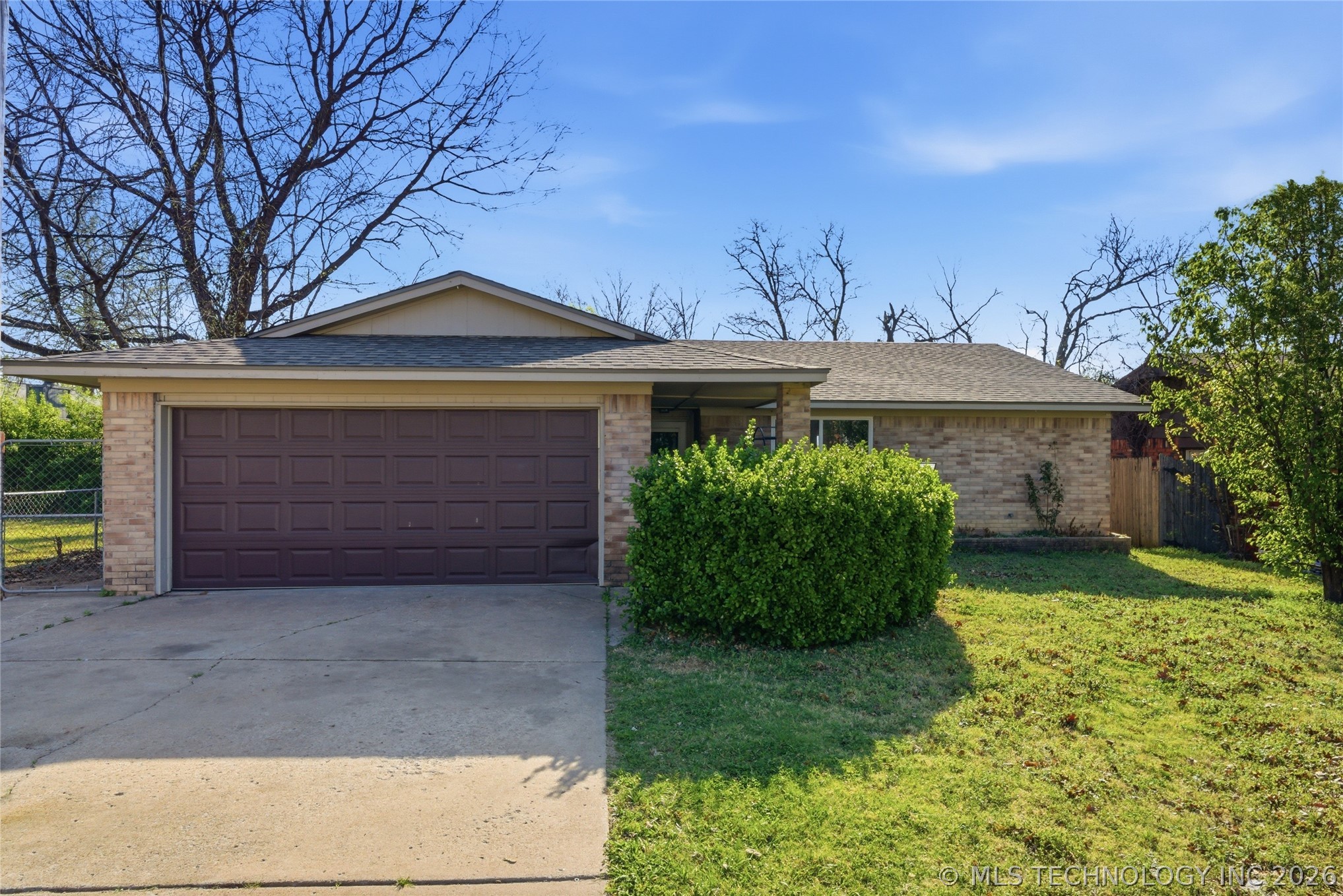 213 S 184th Eastavenue Tulsa OK 74108