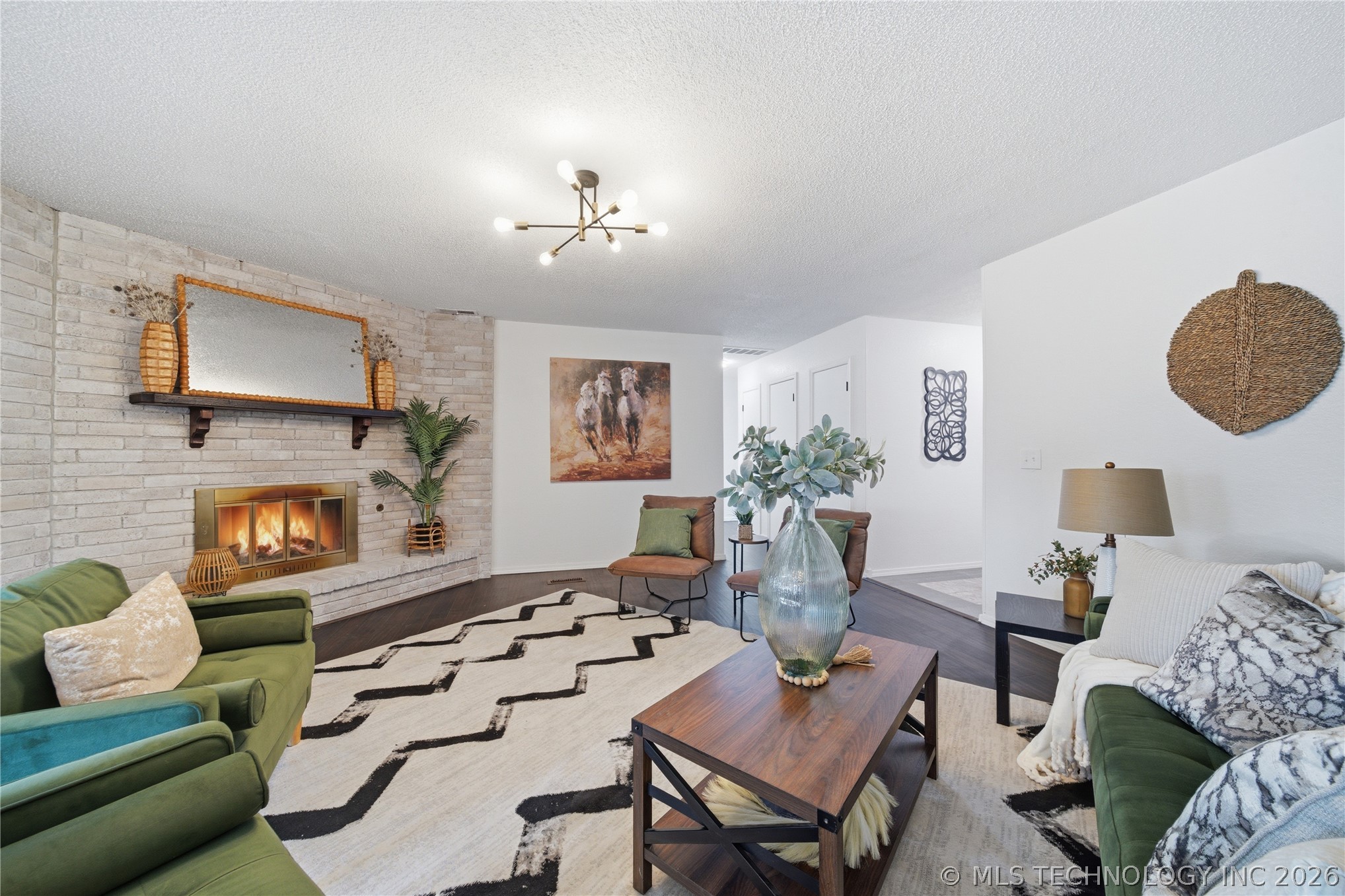 213 S 184th Eastavenue Tulsa OK 74108