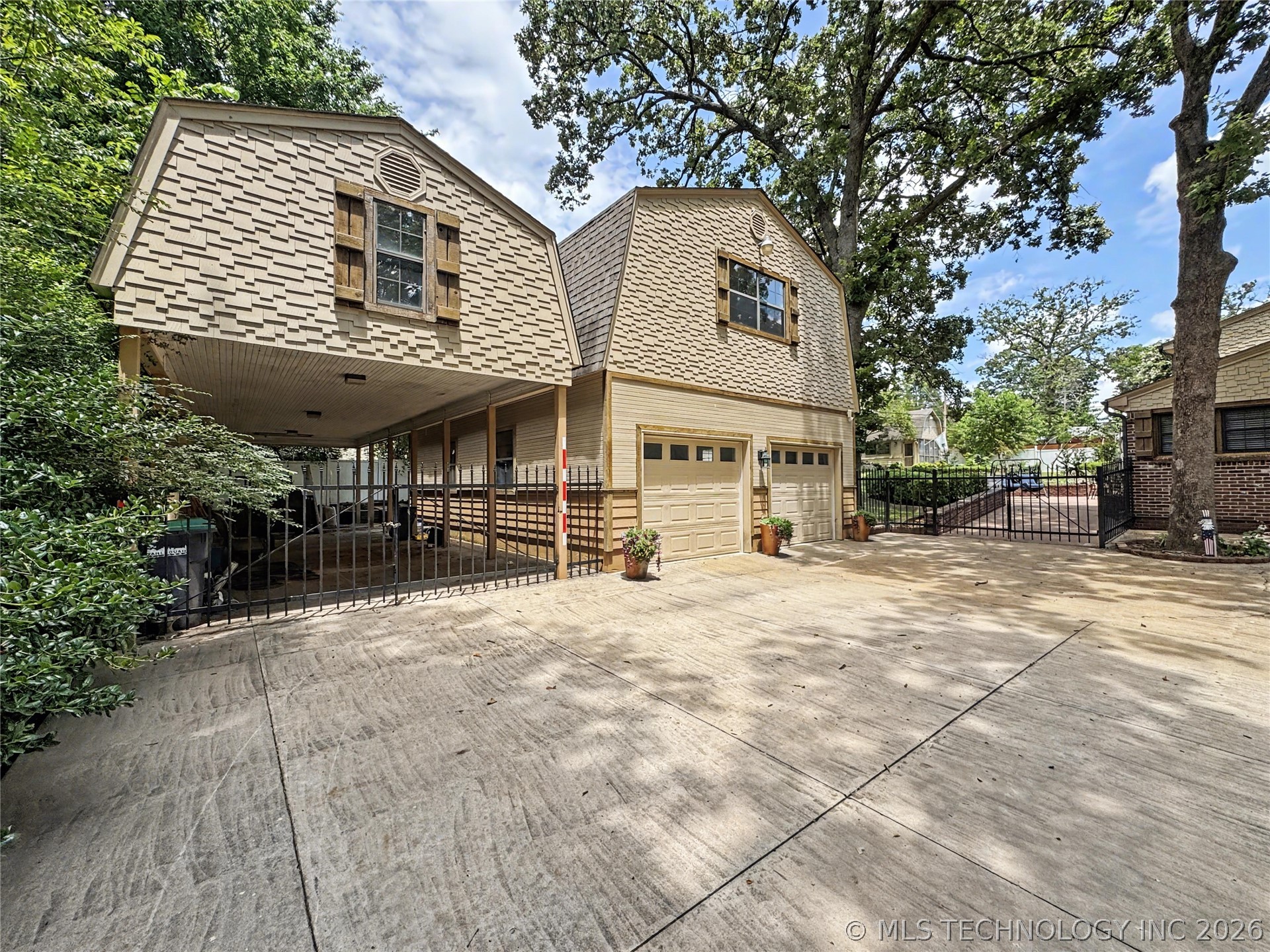 425 E Seneca Street Tahlequah OK 74464