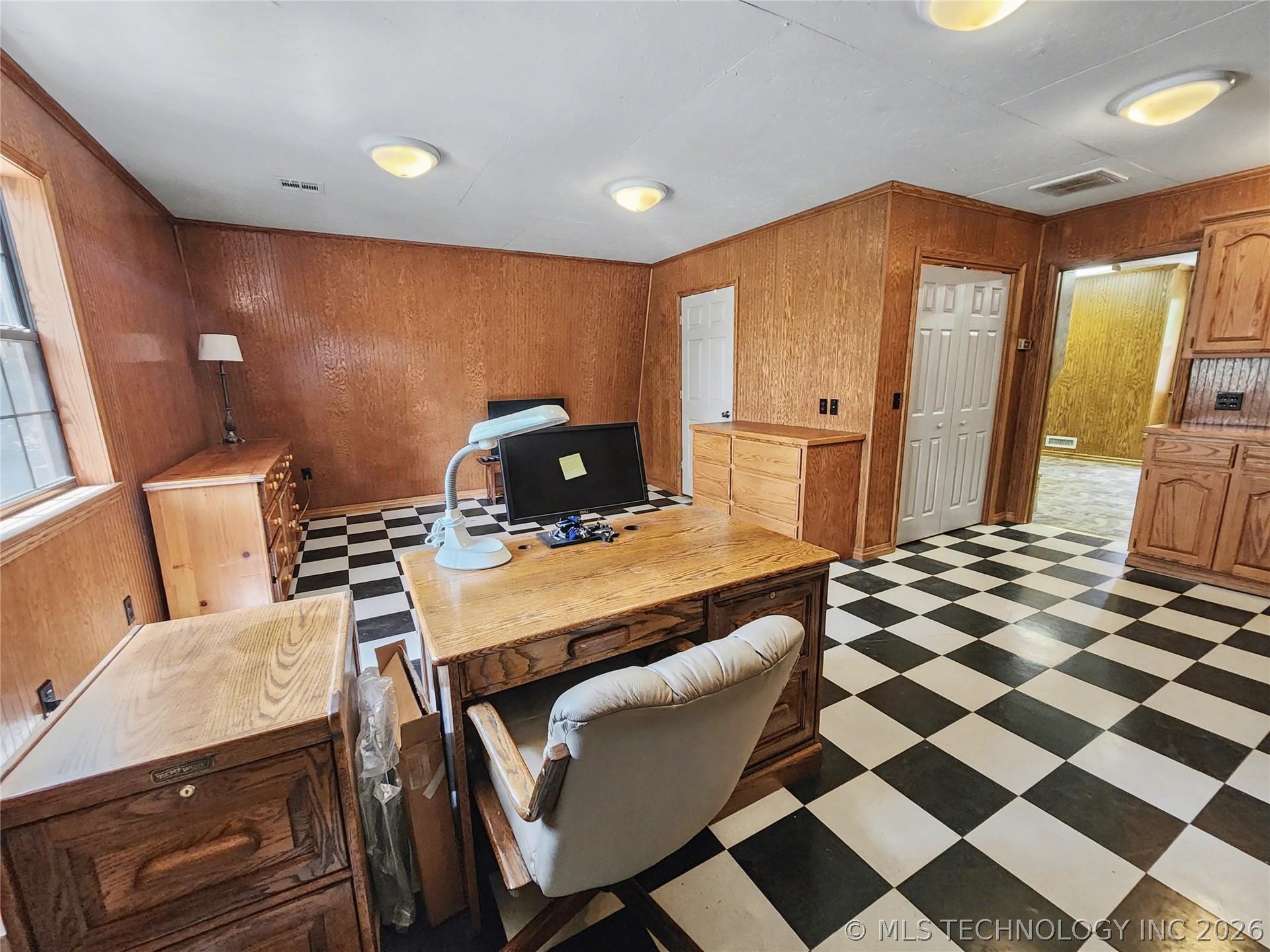425 E Seneca Street Tahlequah OK 74464