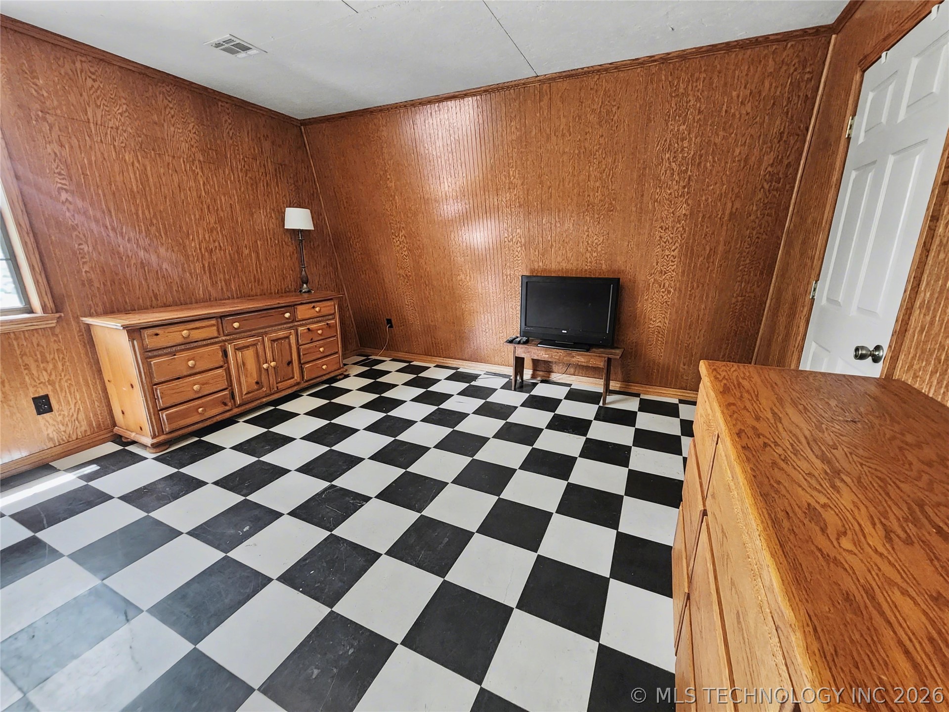 425 E Seneca Street Tahlequah OK 74464
