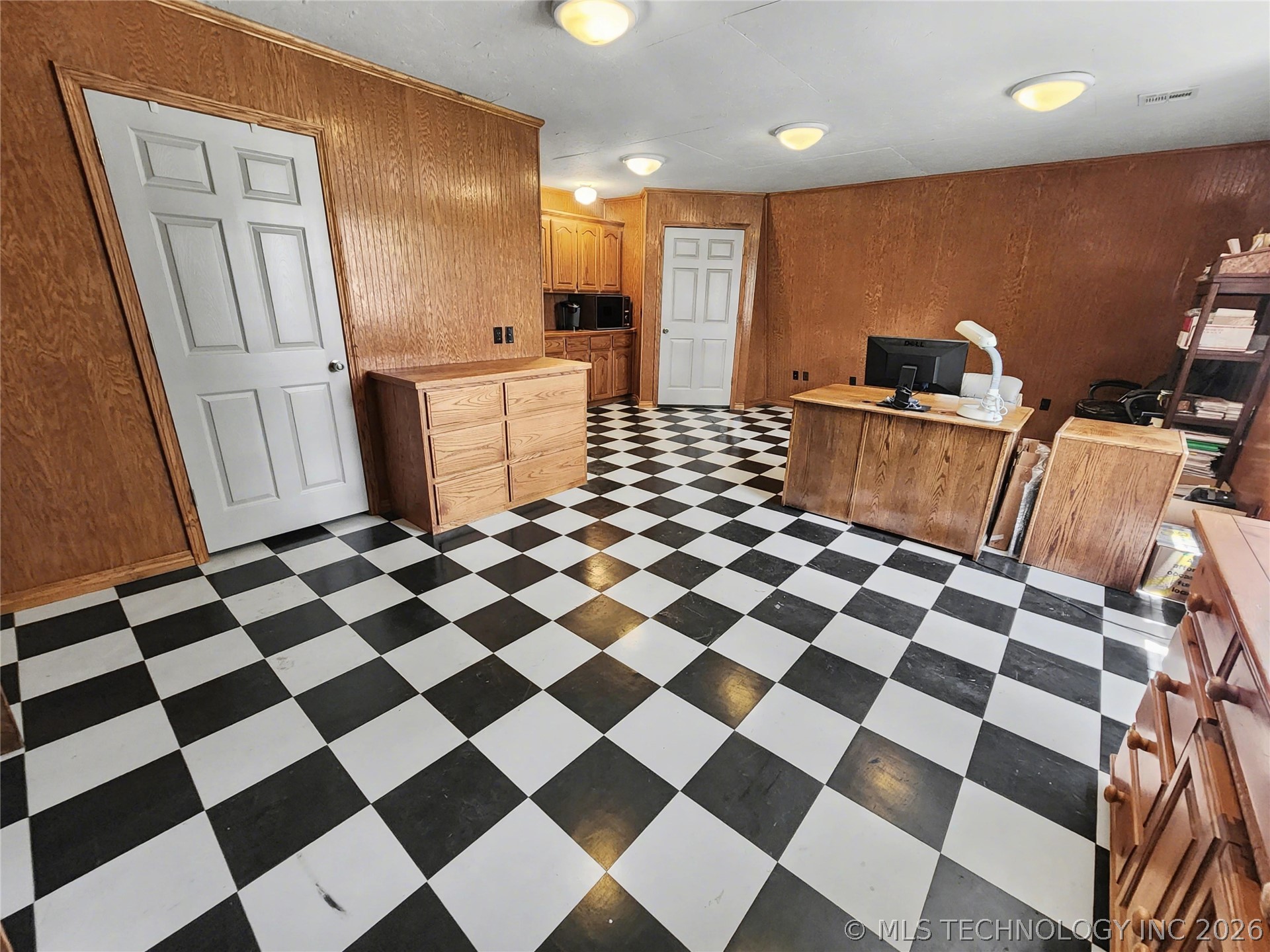425 E Seneca Street Tahlequah OK 74464