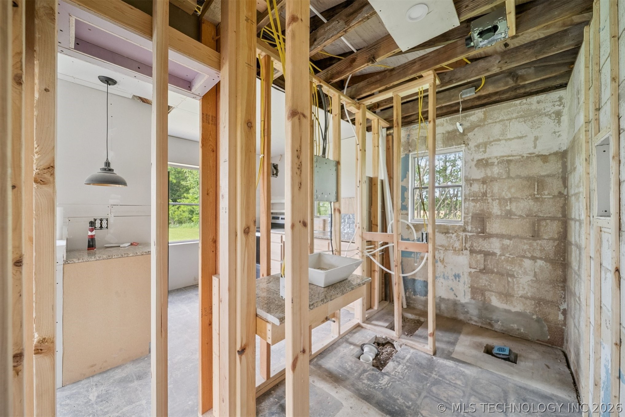 1429 W 640 Chouteau OK 74337