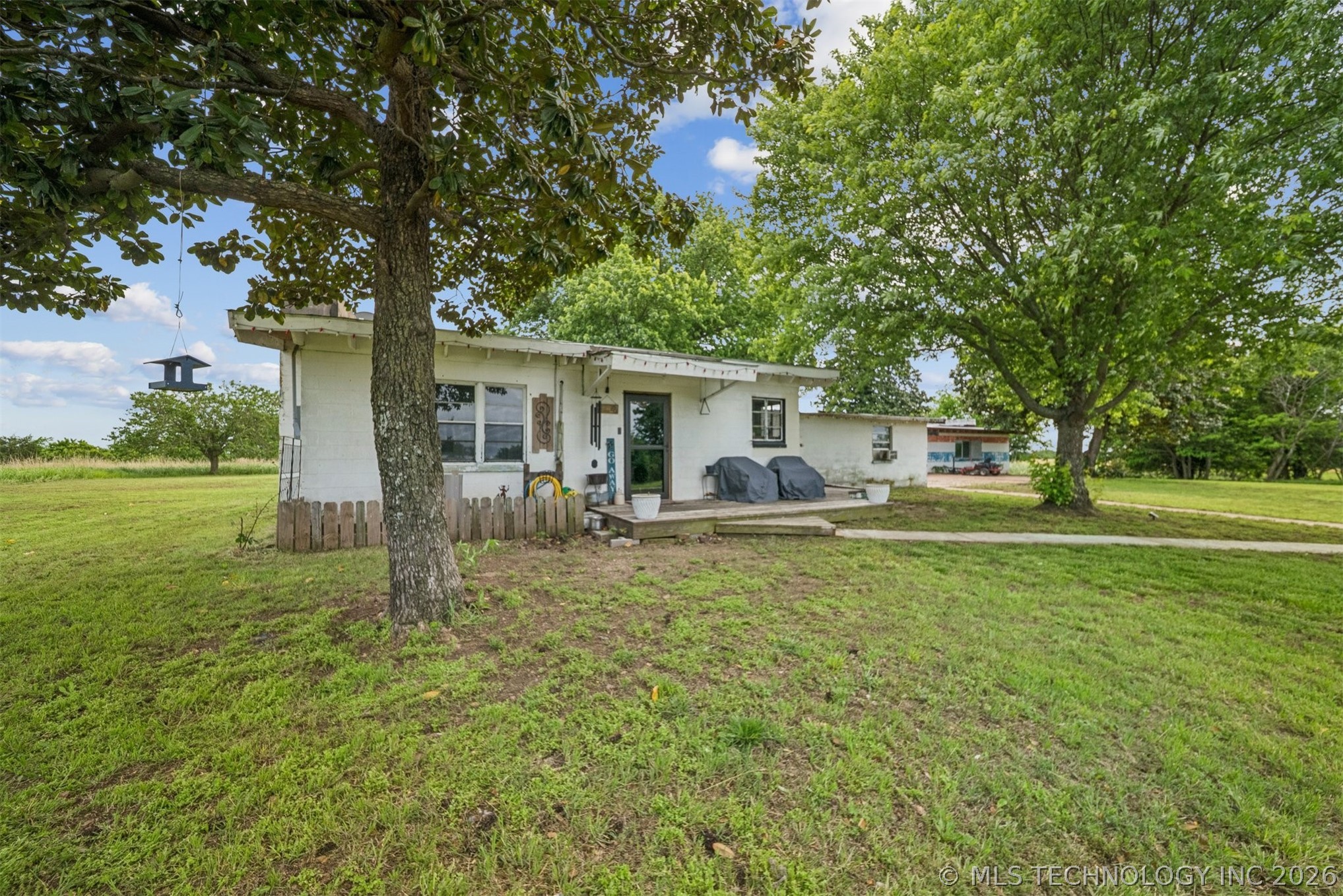 1429 W 640 Chouteau OK 74337