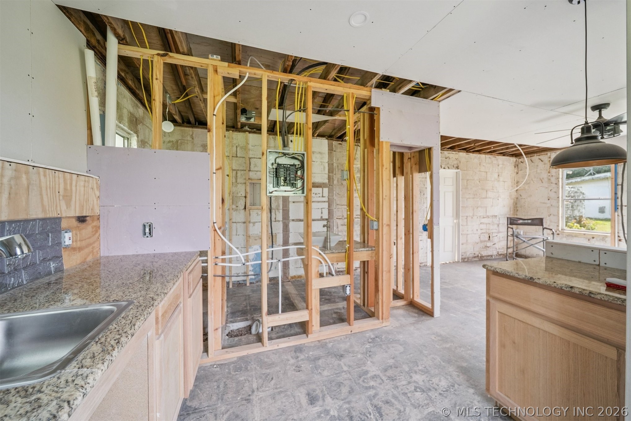 1429 W 640 Chouteau OK 74337