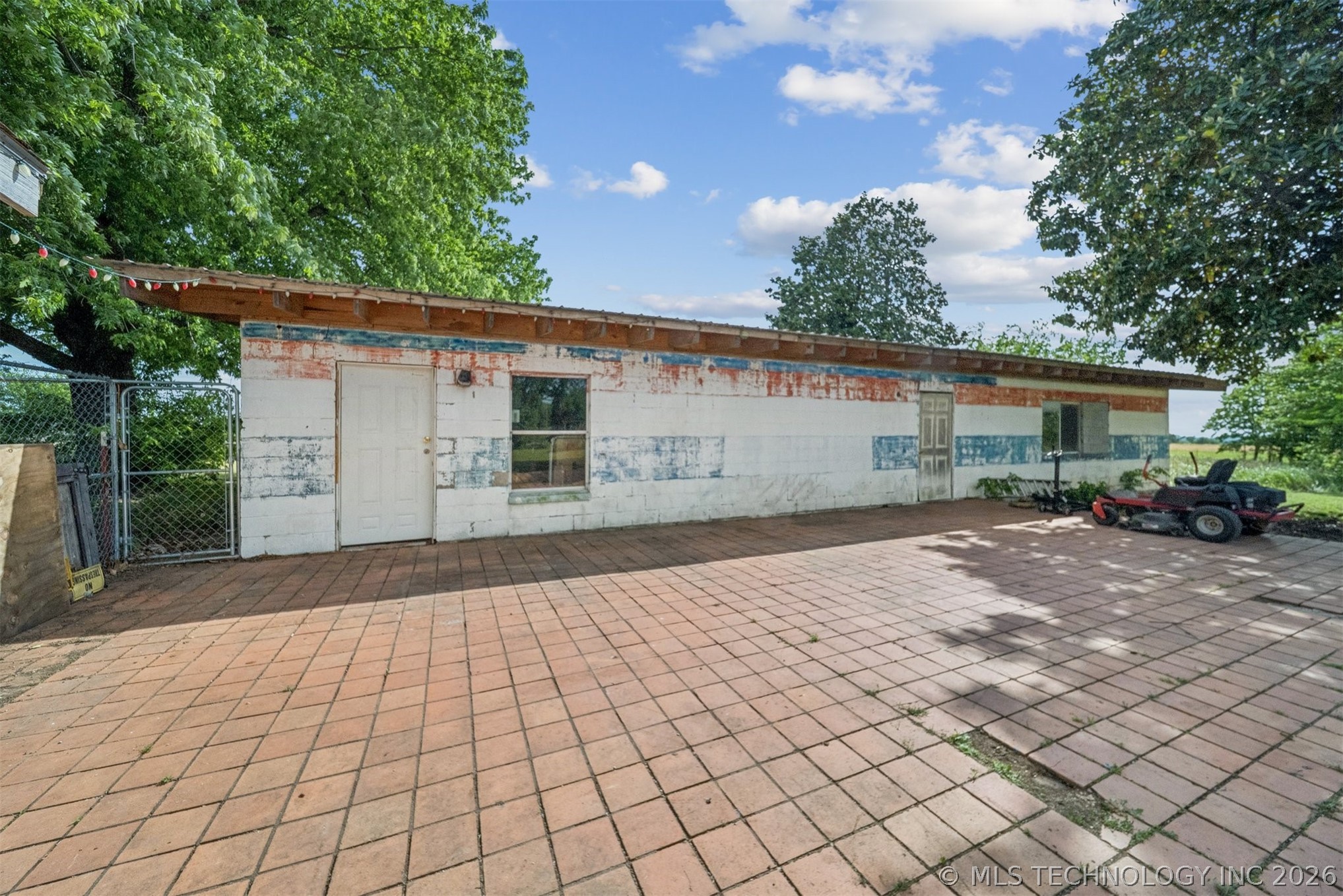 1429 W 640 Chouteau OK 74337