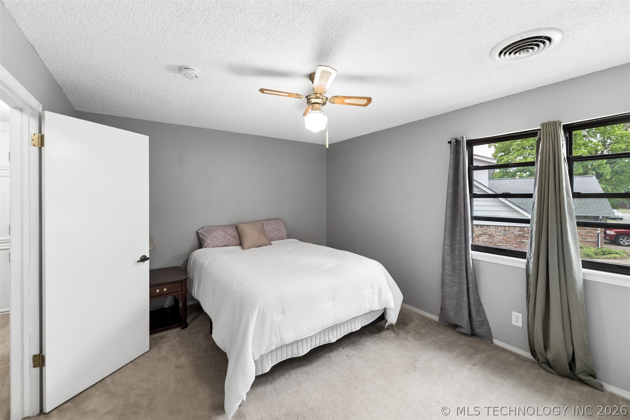7317 E 68th Place Tulsa OK 74133