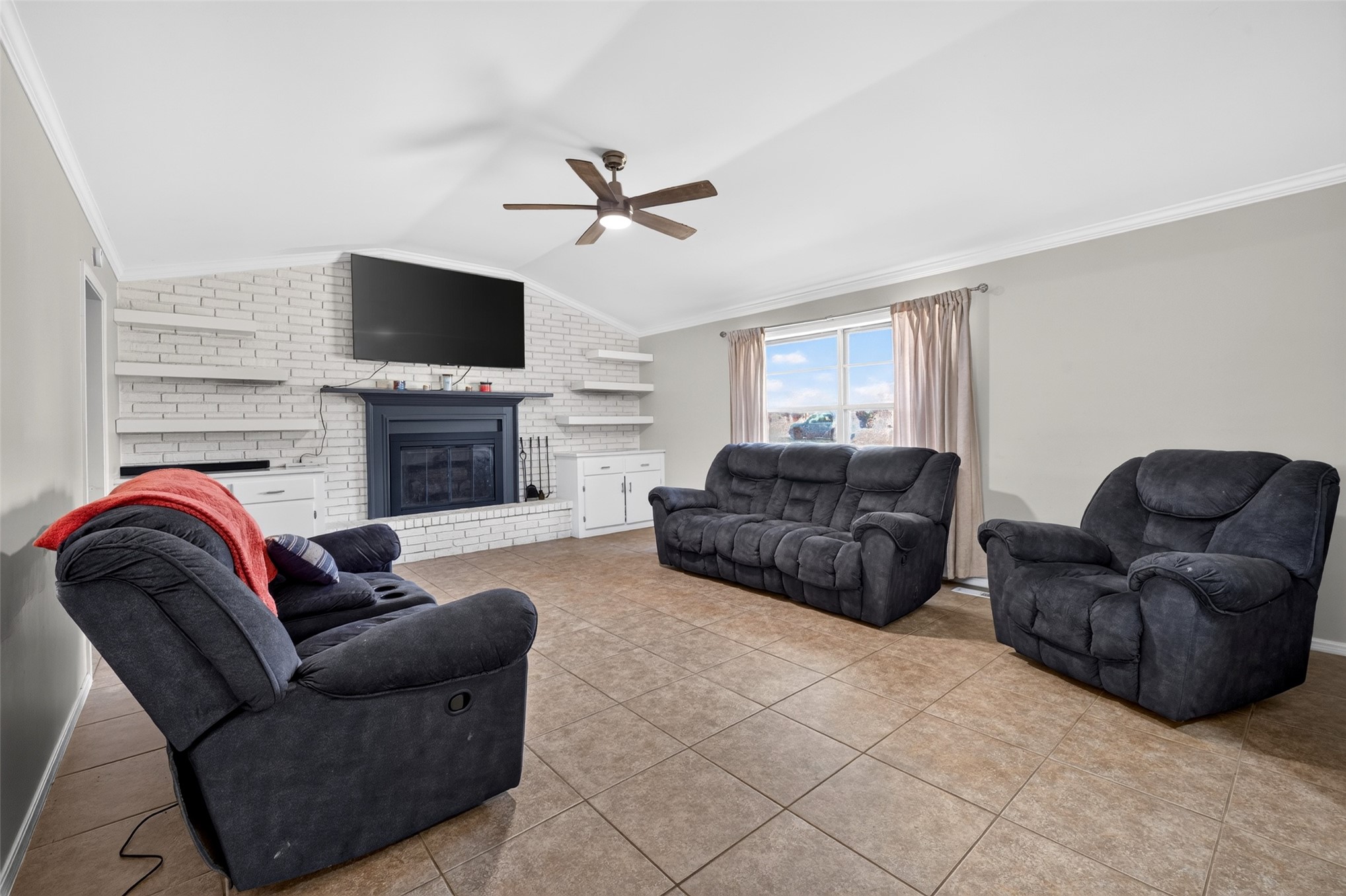 1400 W Lakewood Drive Cleveland OK 74020