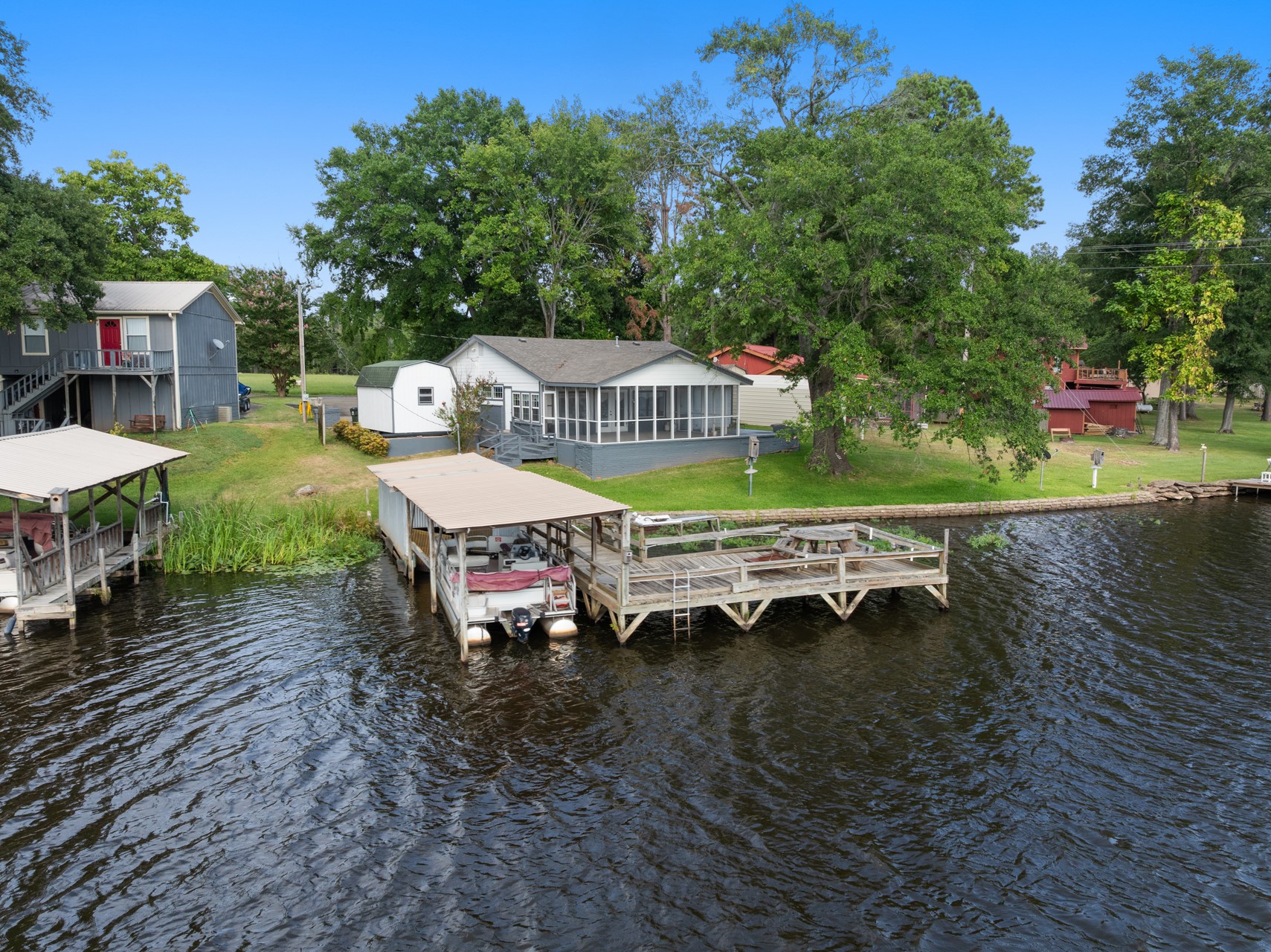 1068 Lakeside Fort Towson OK 74735