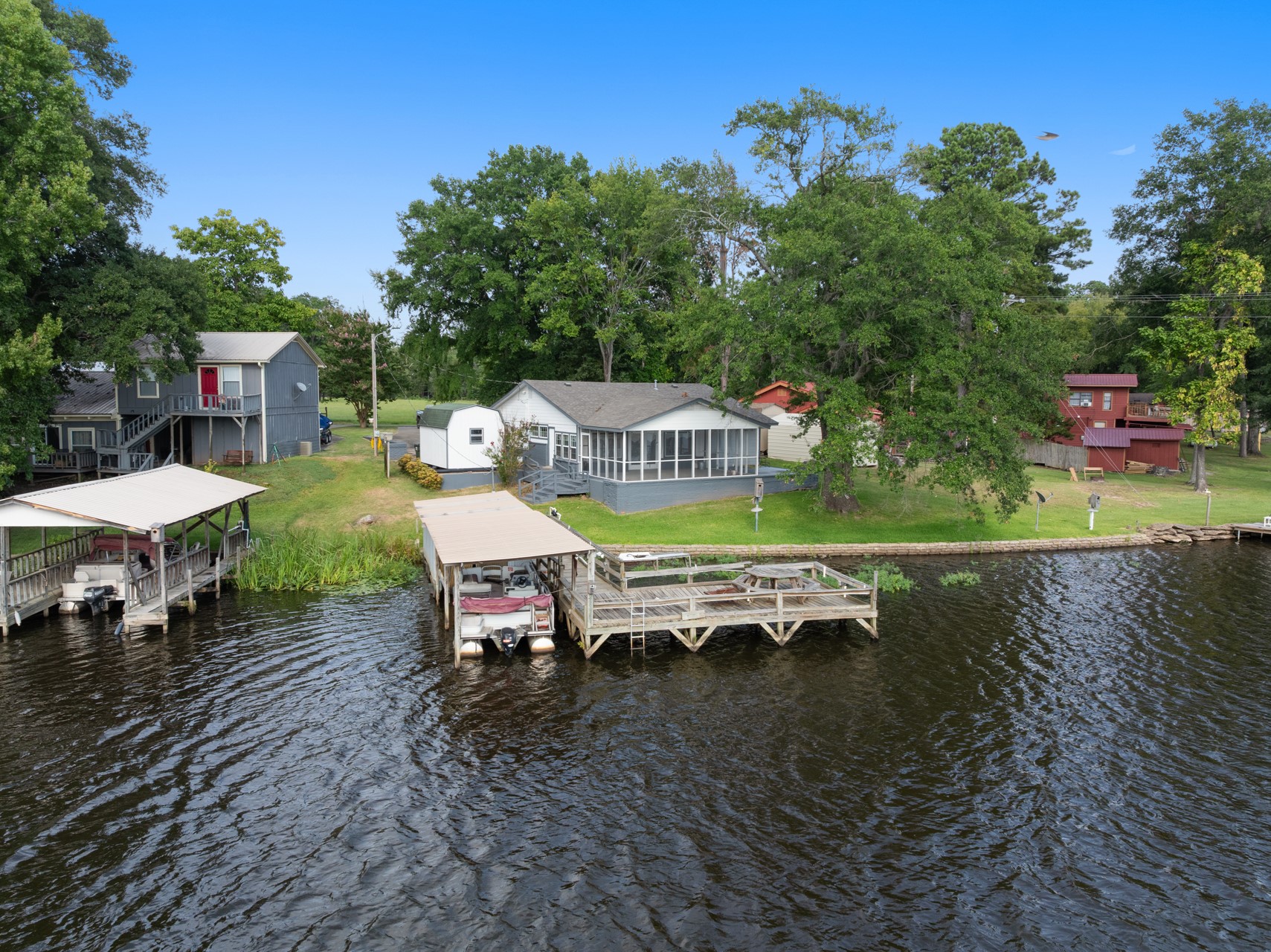 1068 Lakeside Fort Towson OK 74735