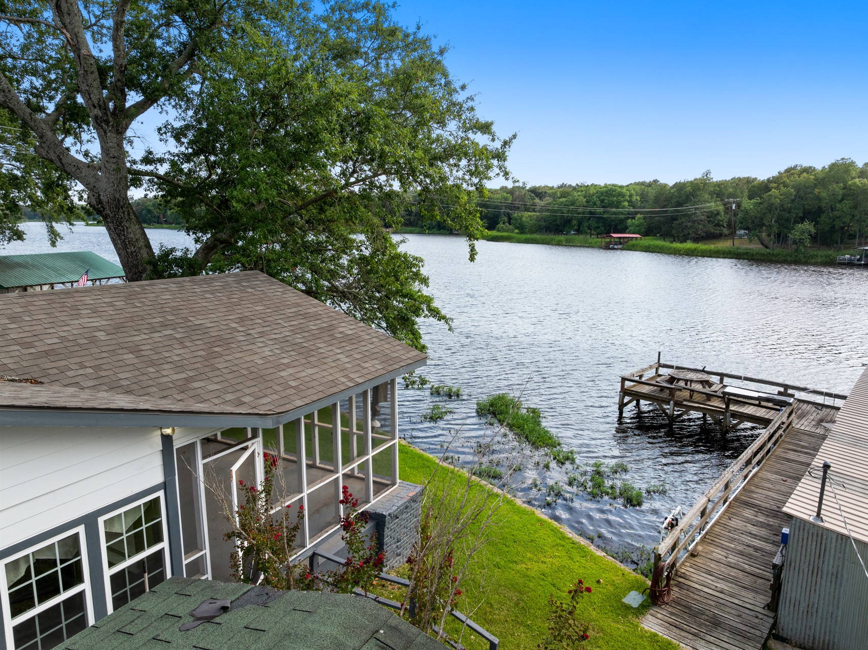 1068 Lakeside Fort Towson OK 74735