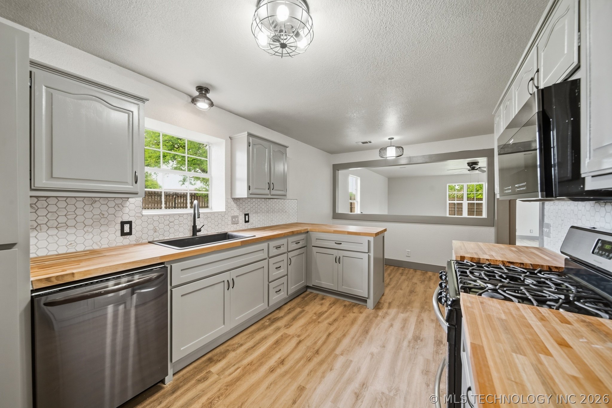 395 B Street NW Inola OK 74036