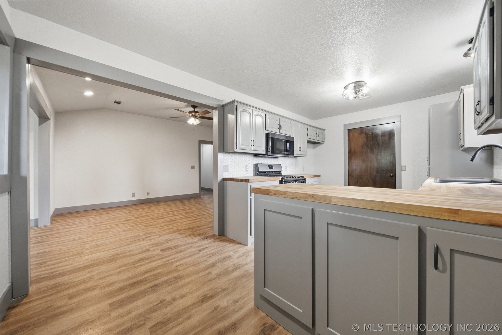 395 B Street NW Inola OK 74036