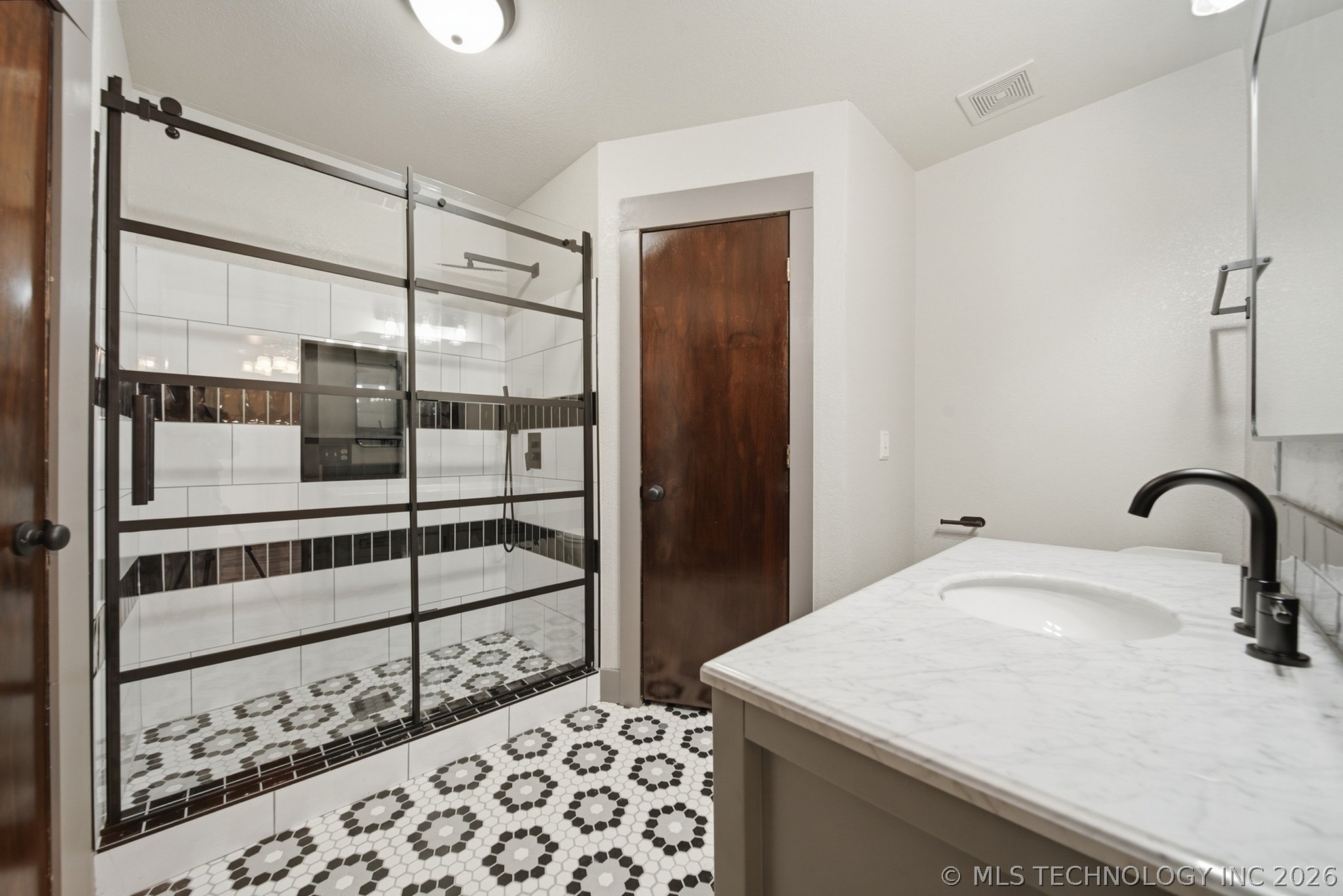 395 B Street NW Inola OK 74036