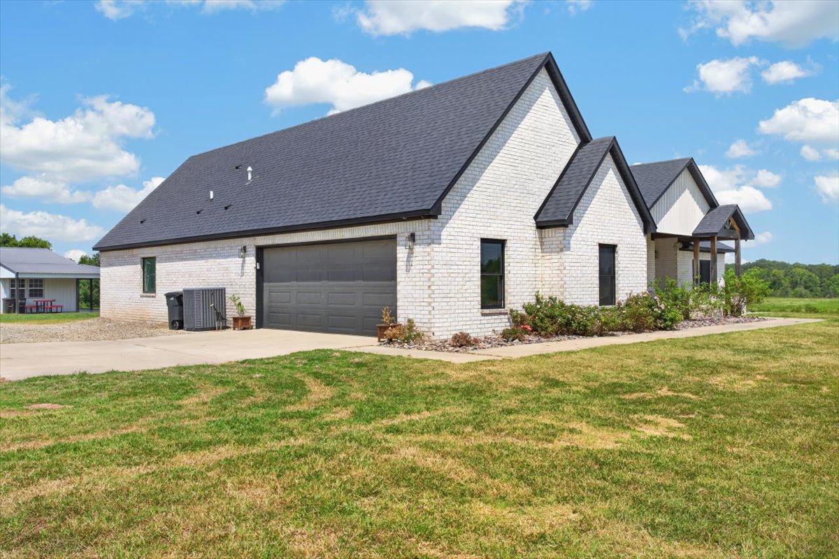 18695 Sand Plant Road Spiro OK 74959