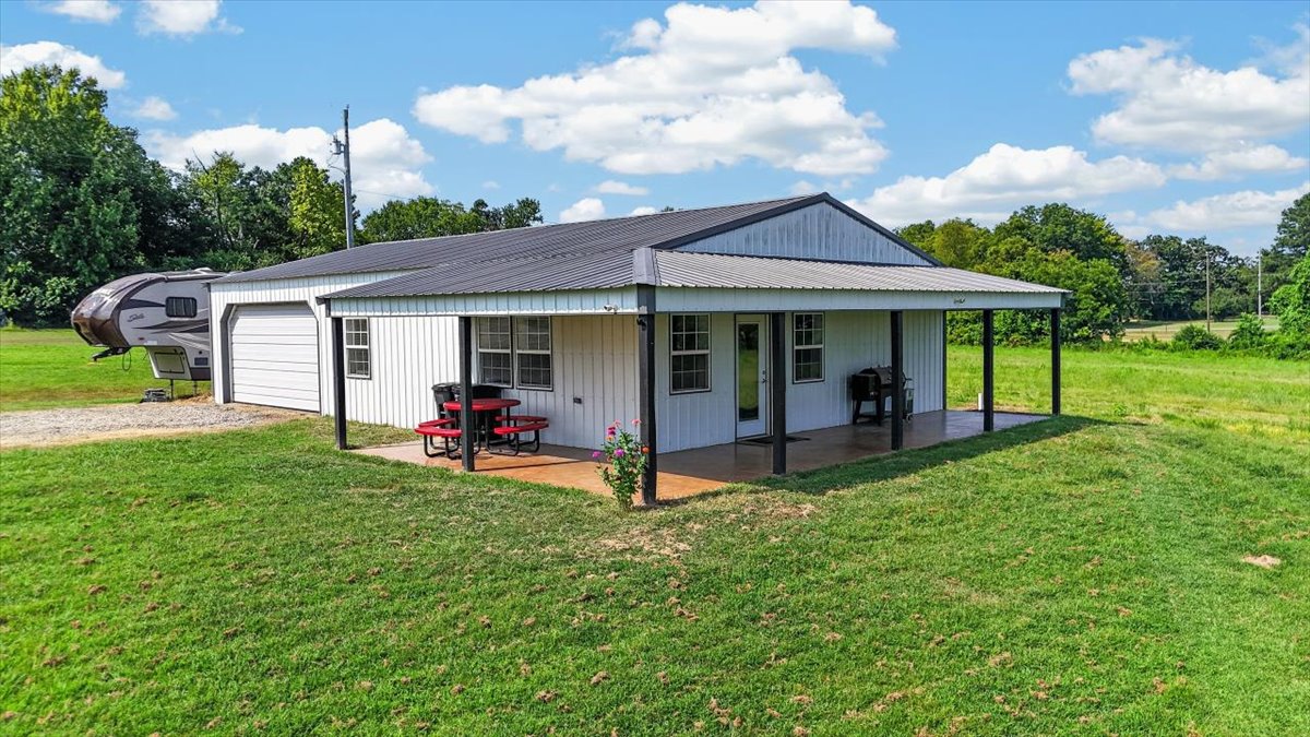 18695 Sand Plant Road Spiro OK 74959