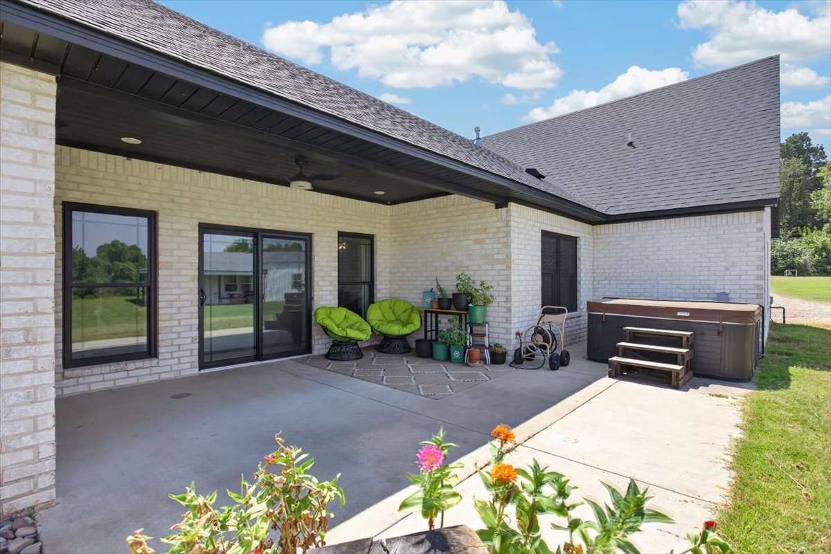 18695 Sand Plant Road Spiro OK 74959