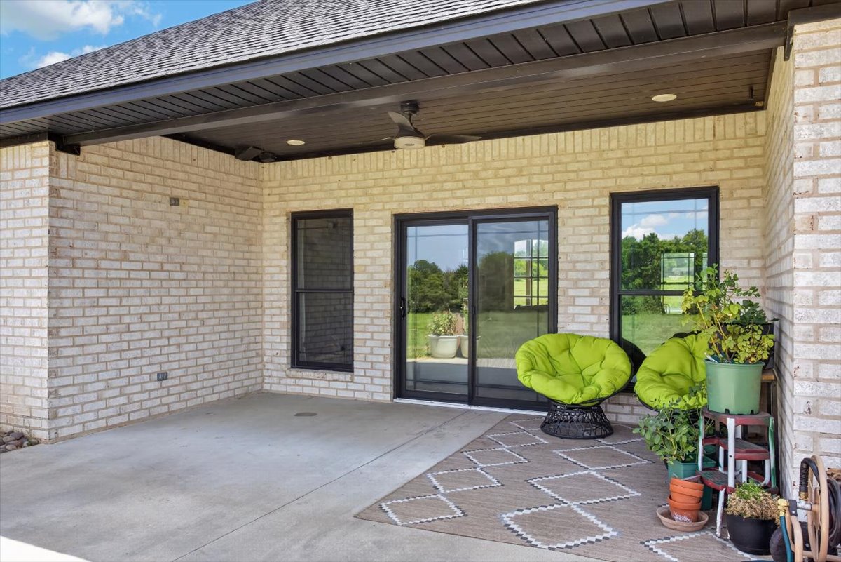 18695 Sand Plant Road Spiro OK 74959