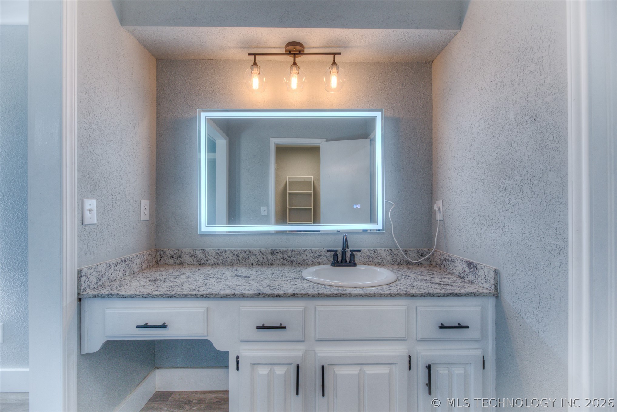 506 W Trinidad Drive Sand Springs OK 74063