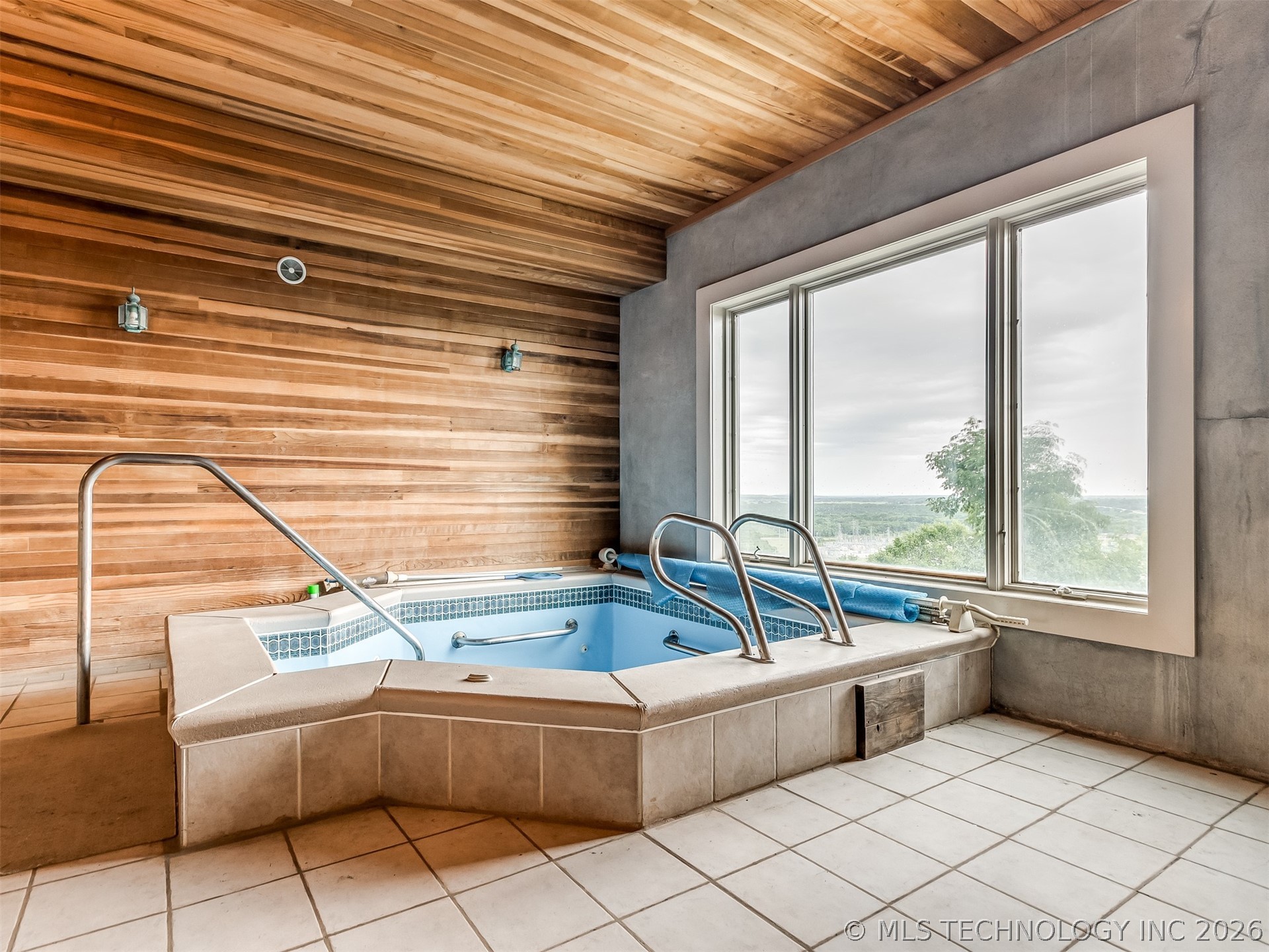19190 Valley View Lane Catoosa OK 74015