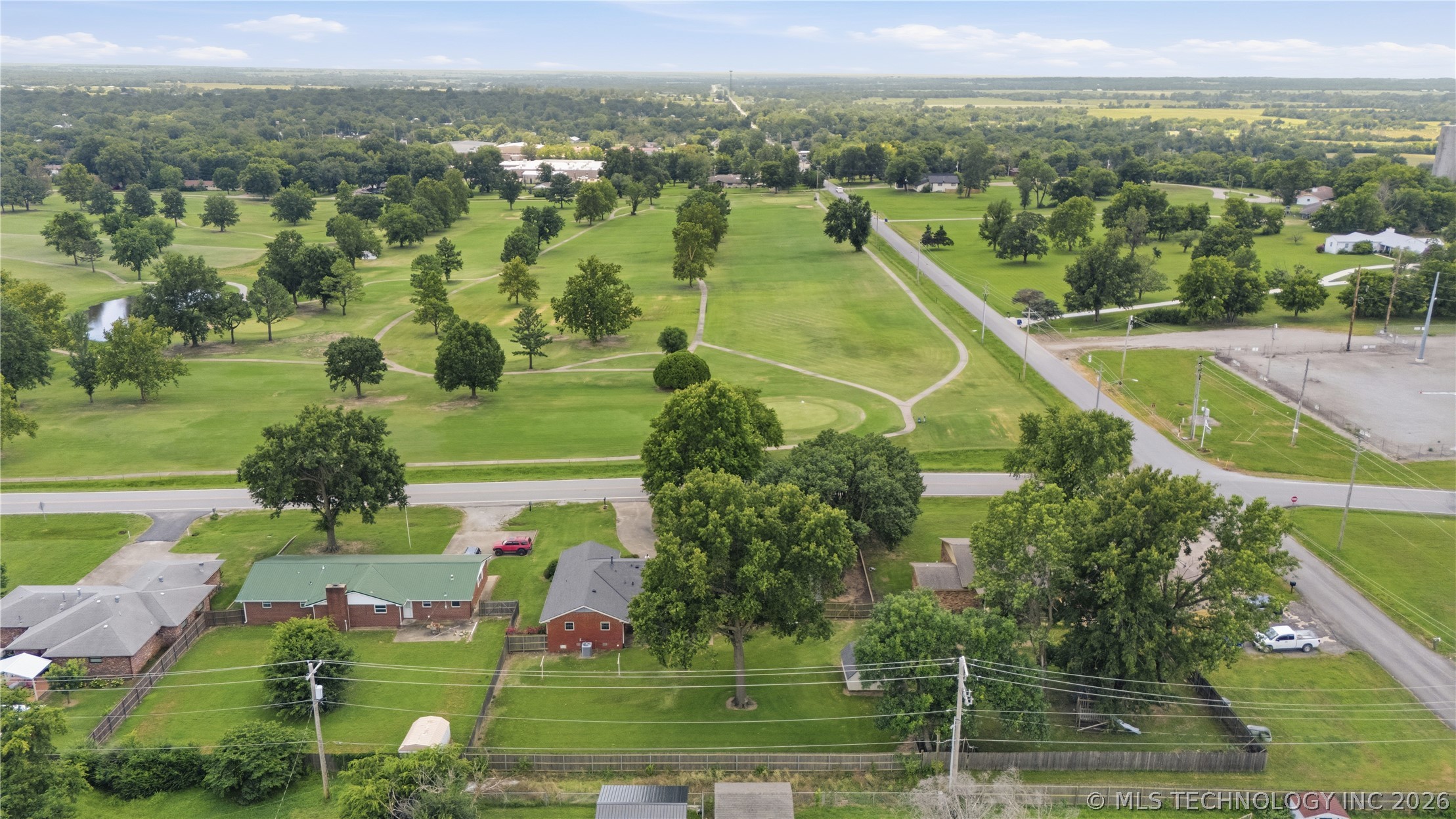 820 W Davis Drive Nowata OK 74048