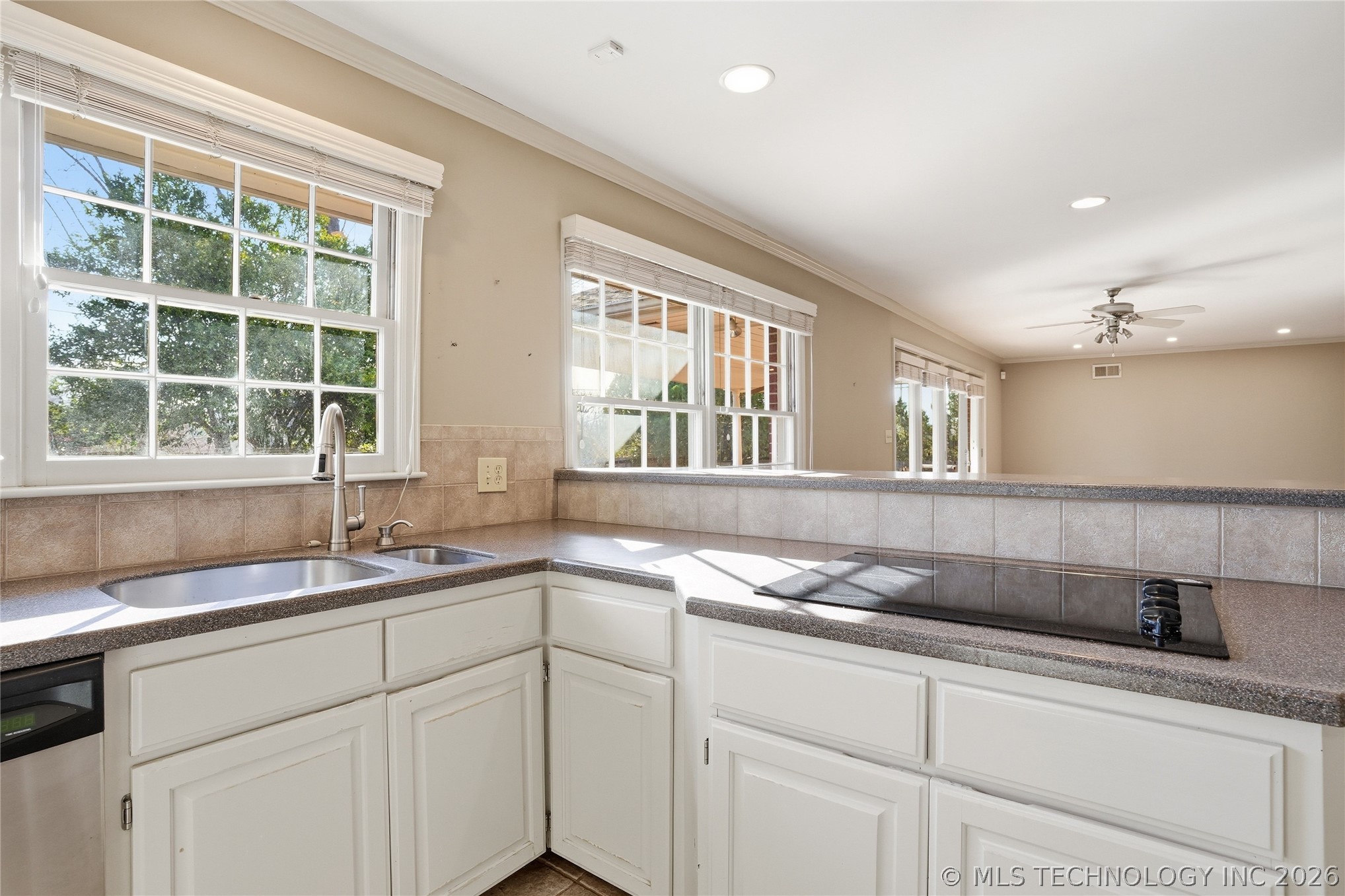 3127 S Lewis Avenue Tulsa OK 74105