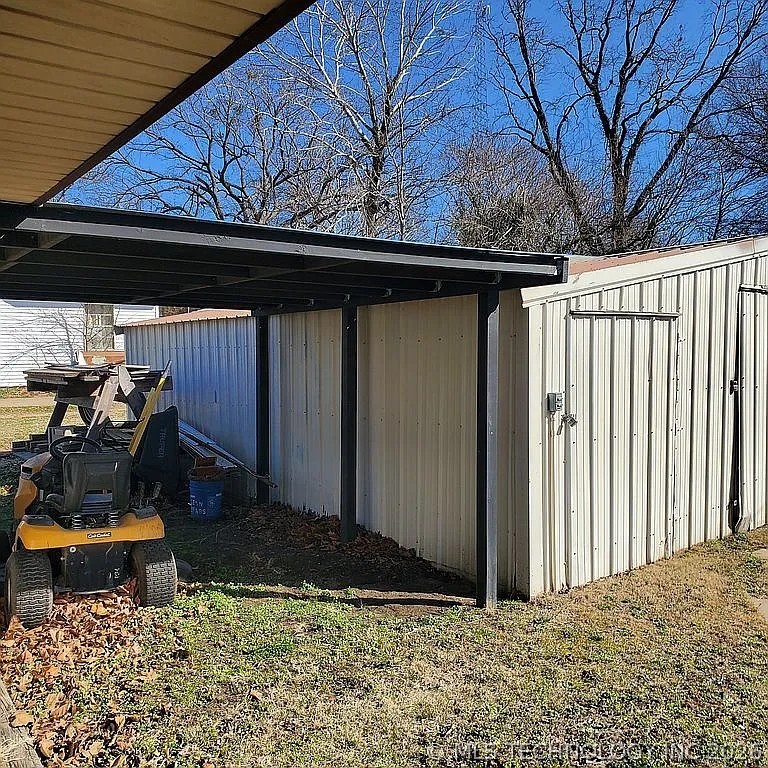 504 S Seminole Weleetka OK 74880