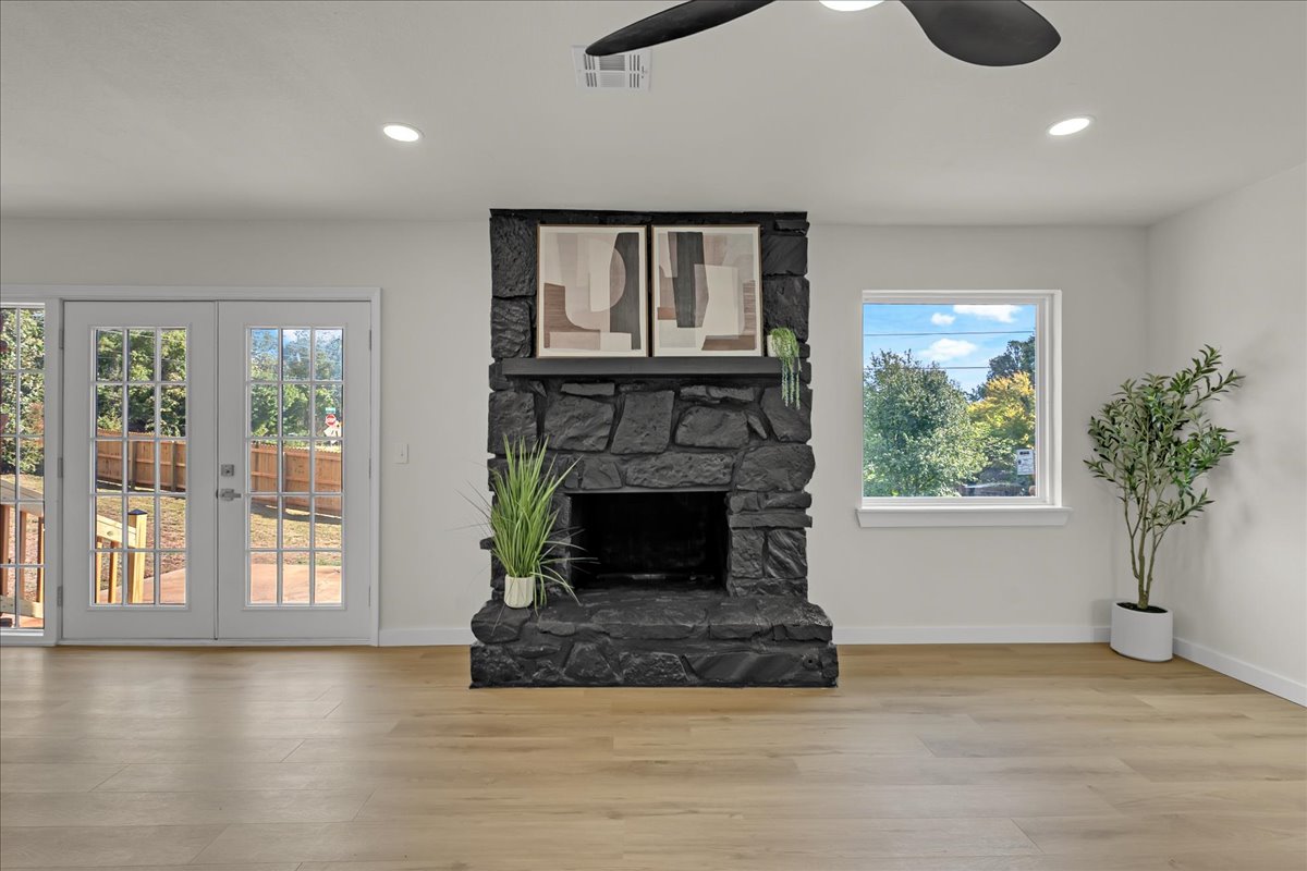2301 W Oklahoma Place Tulsa OK 74127