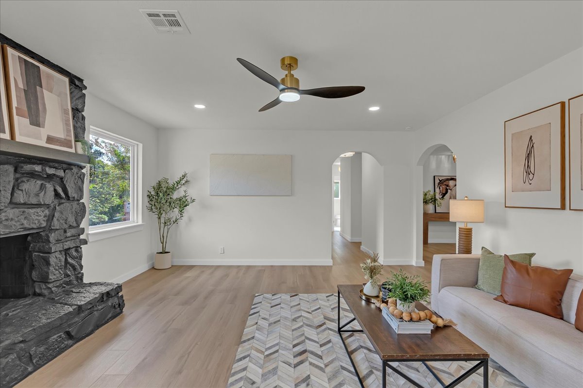 2301 W Oklahoma Place Tulsa OK 74127