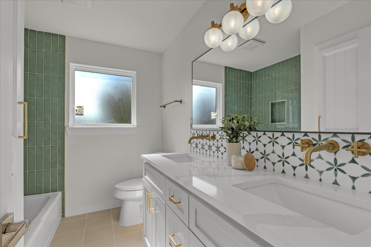 2301 W Oklahoma Place Tulsa OK 74127