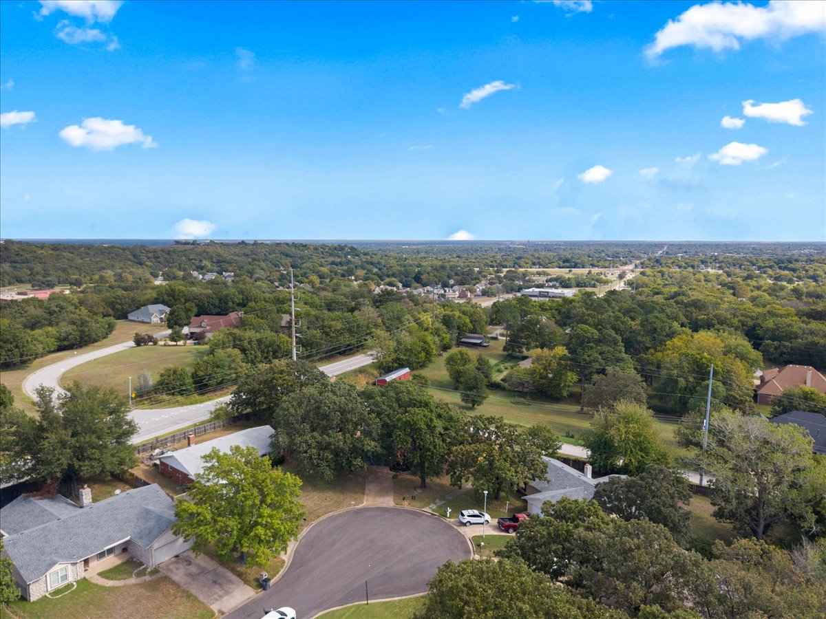 2301 W Oklahoma Place Tulsa OK 74127