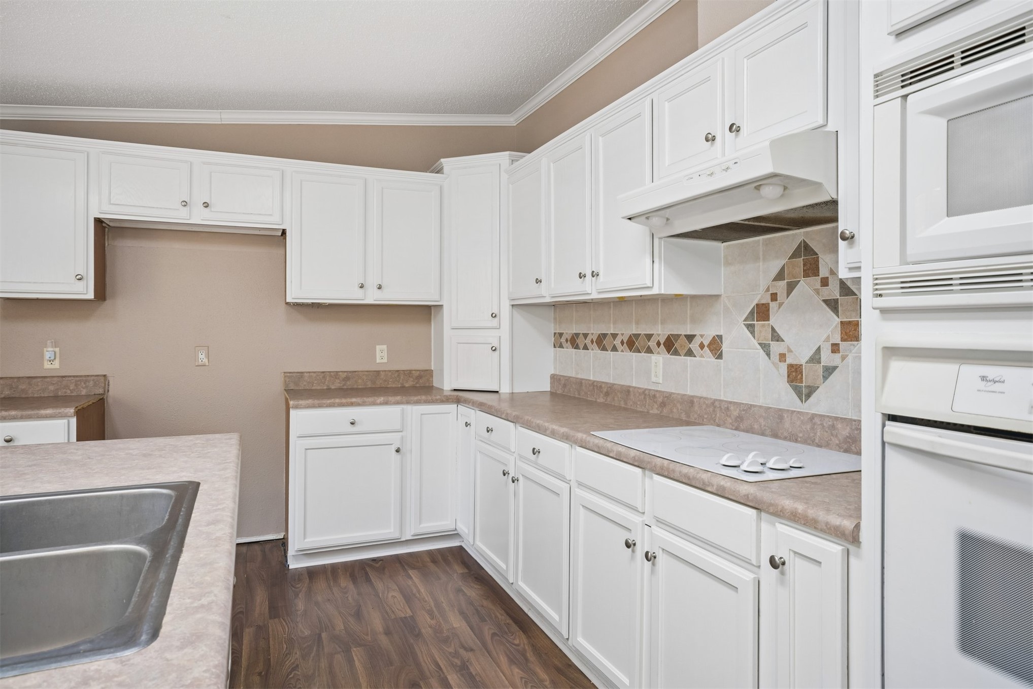15575 Beaumont Place Mounds OK 74047