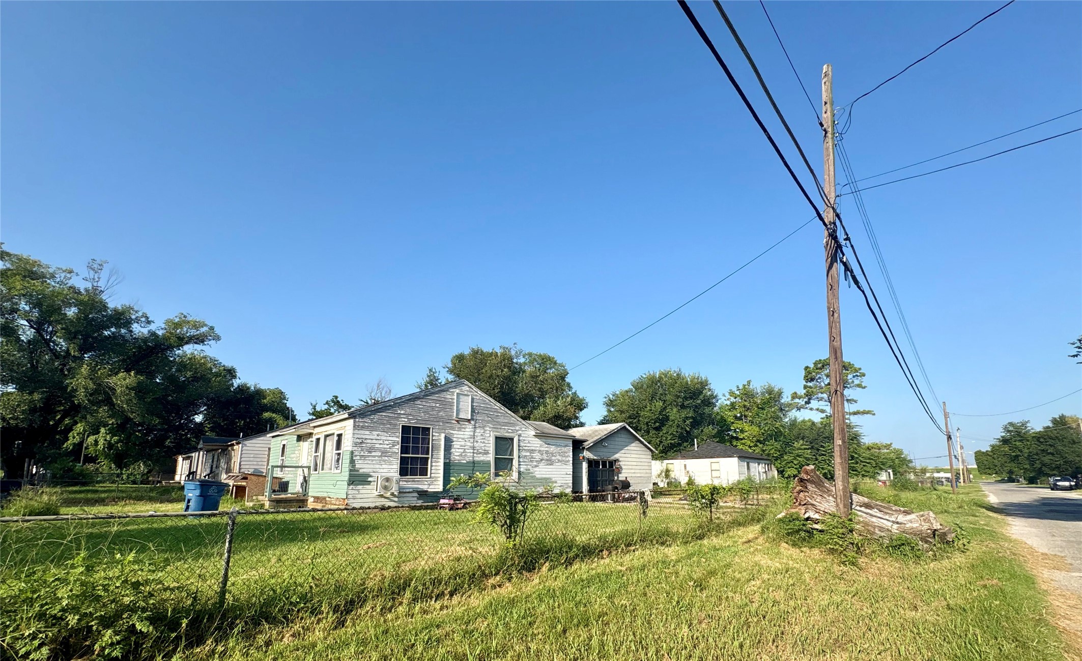 1104 S 53rd West Avenue Tulsa OK 74127