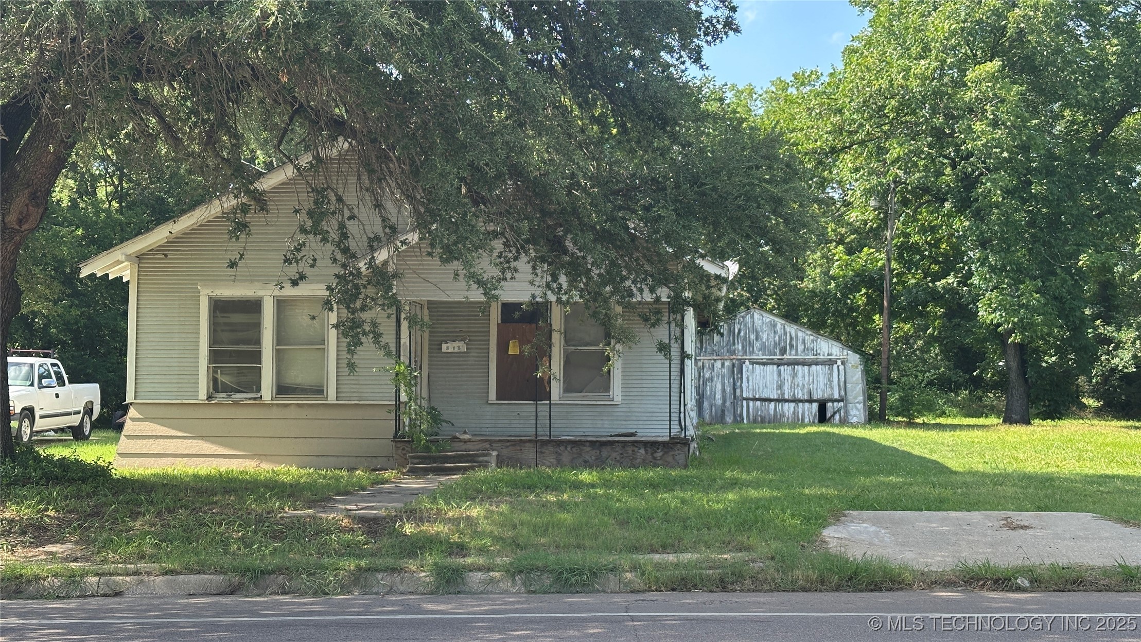 513 Lake Murray E Ardmore OK 73401