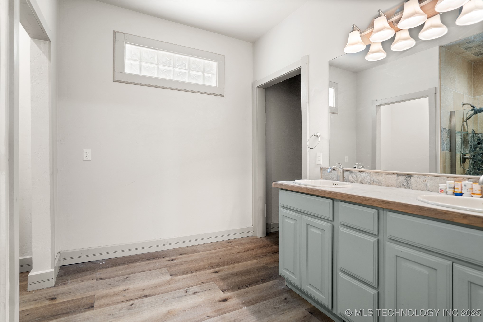 2516 Elm Road Sulphur OK 73086