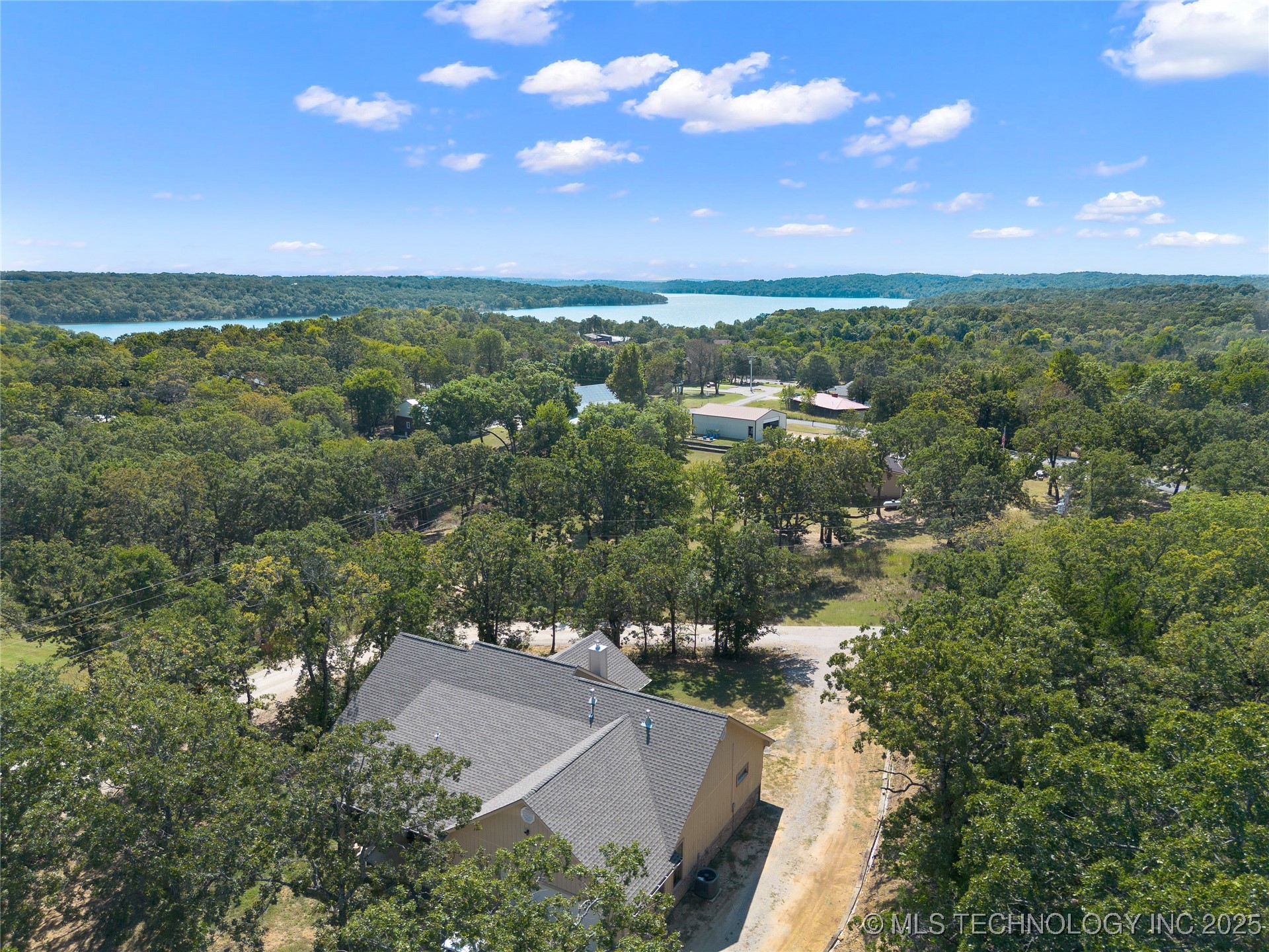 2516 Elm Road Sulphur OK 73086