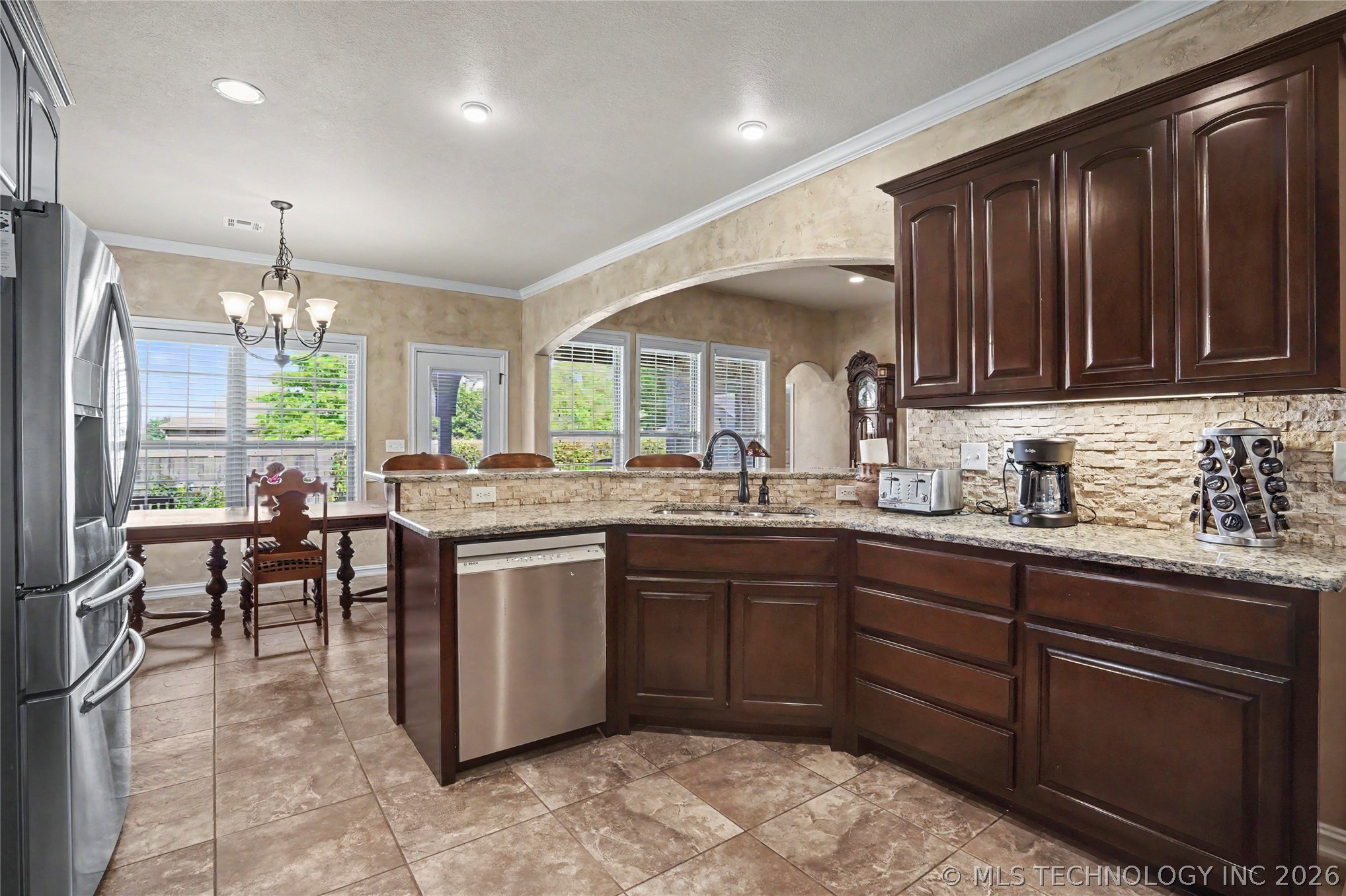 2906 S Kalanchoe Avenue Broken Arrow OK 74012