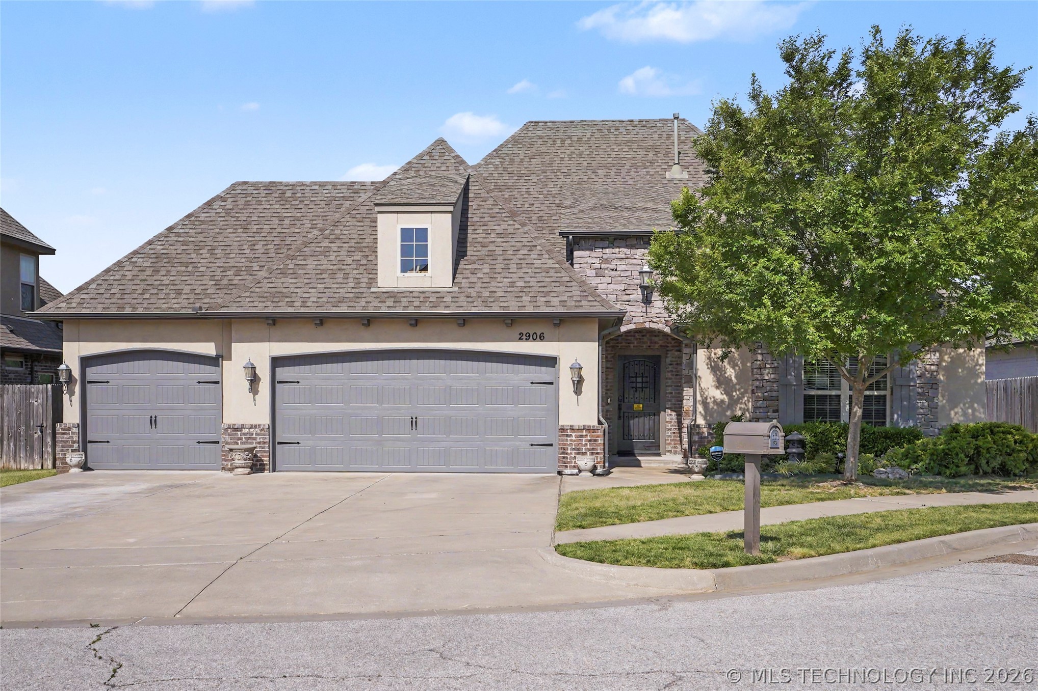 2906 S Kalanchoe Avenue Broken Arrow OK 74012