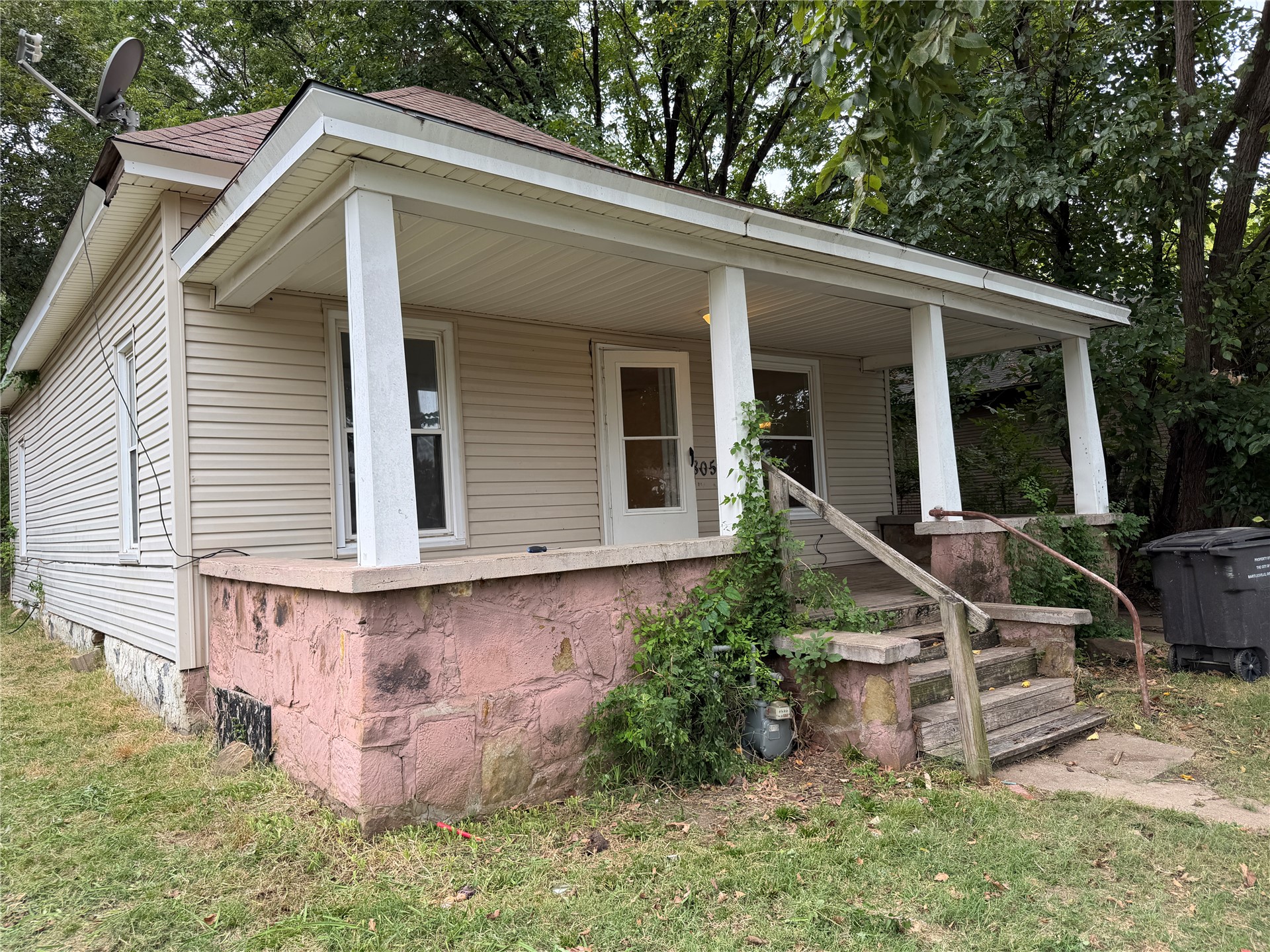 805 S Seneca Avenue Bartlesville OK 74003